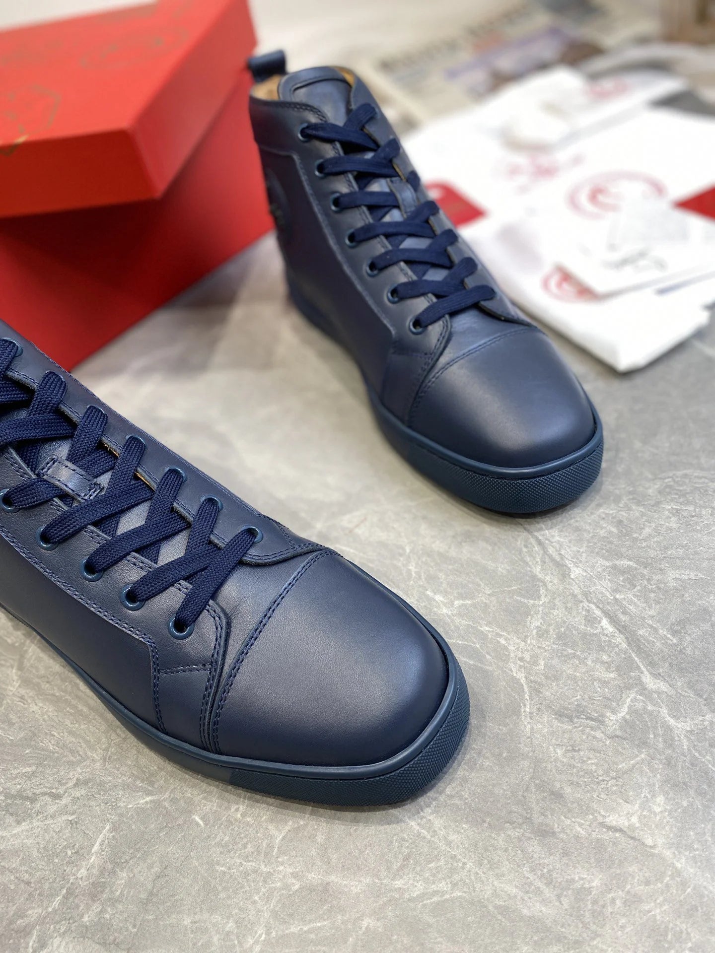 CL SNEAKER