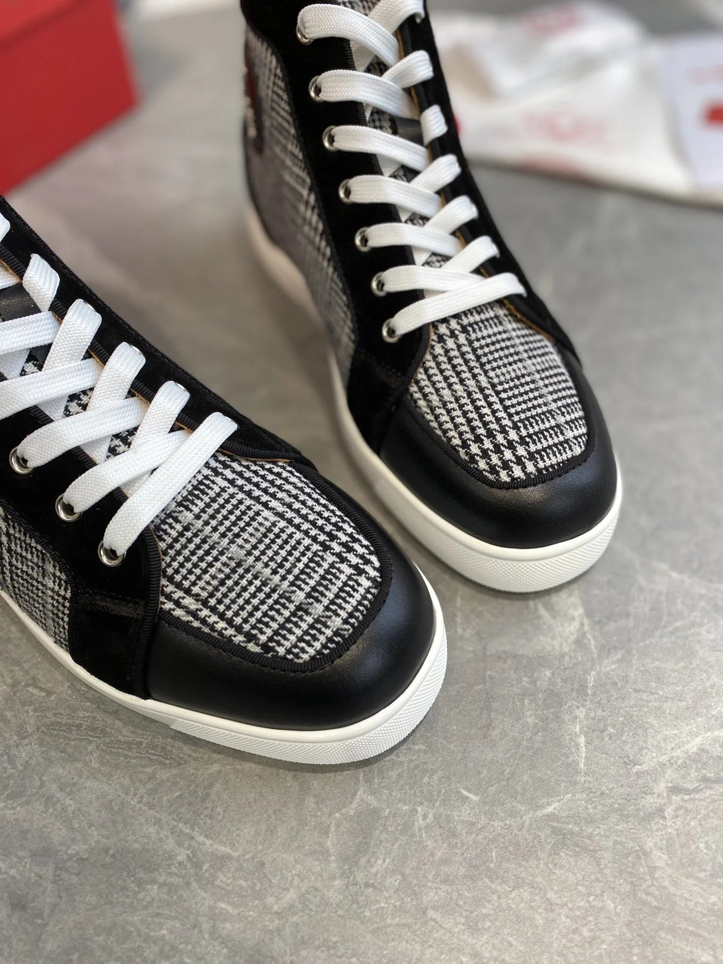 CL SNEAKER
