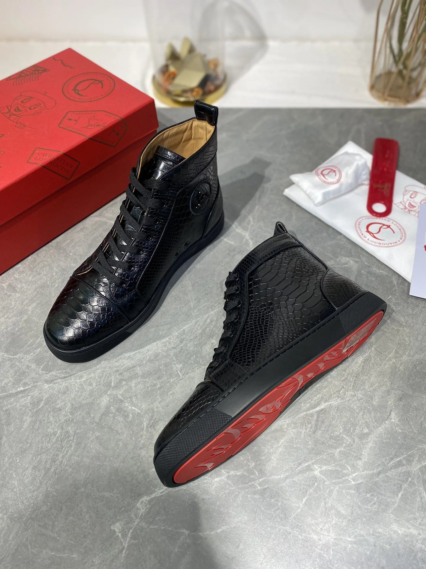 CL SNEAKER