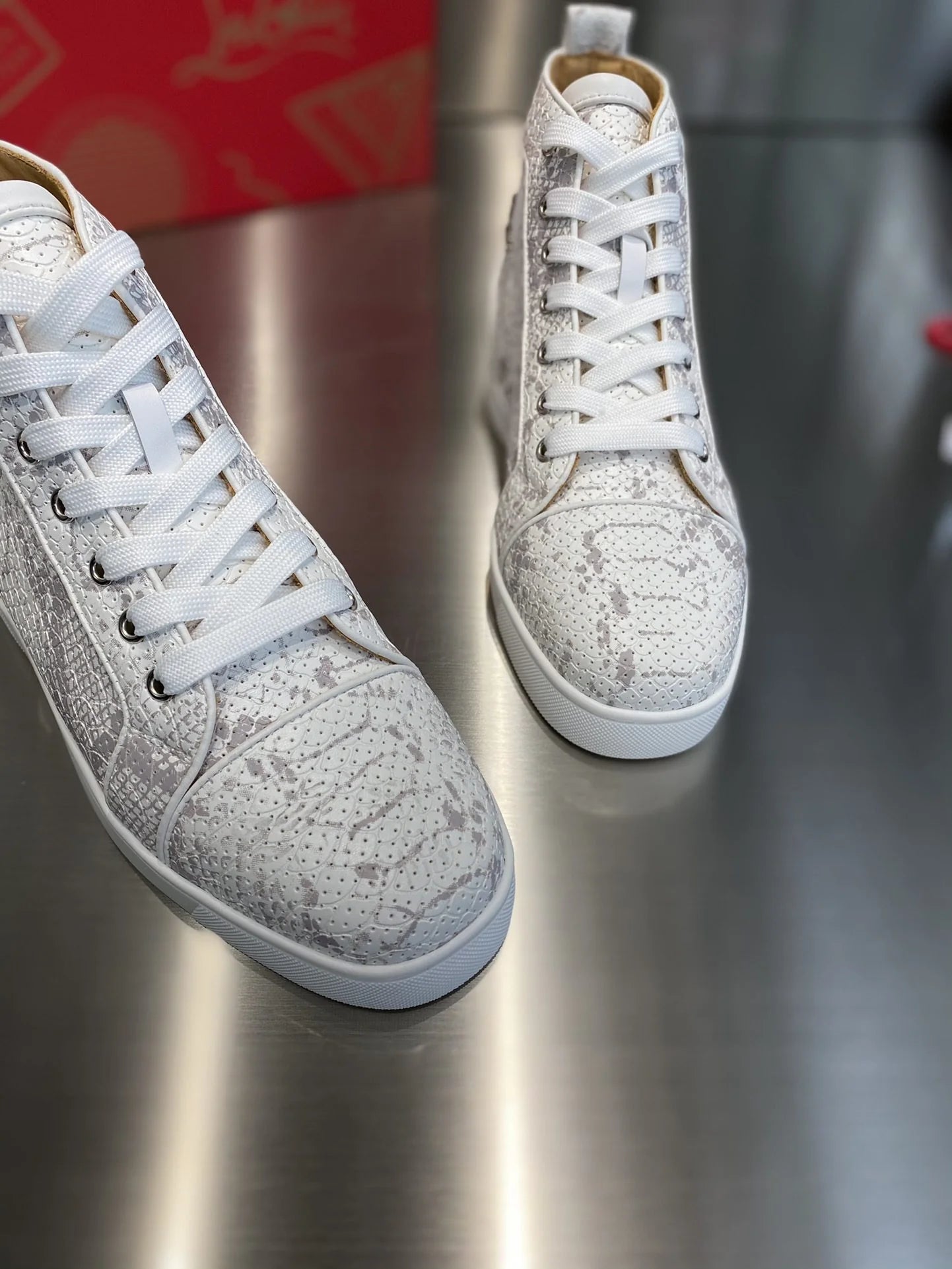 CL SNEAKER