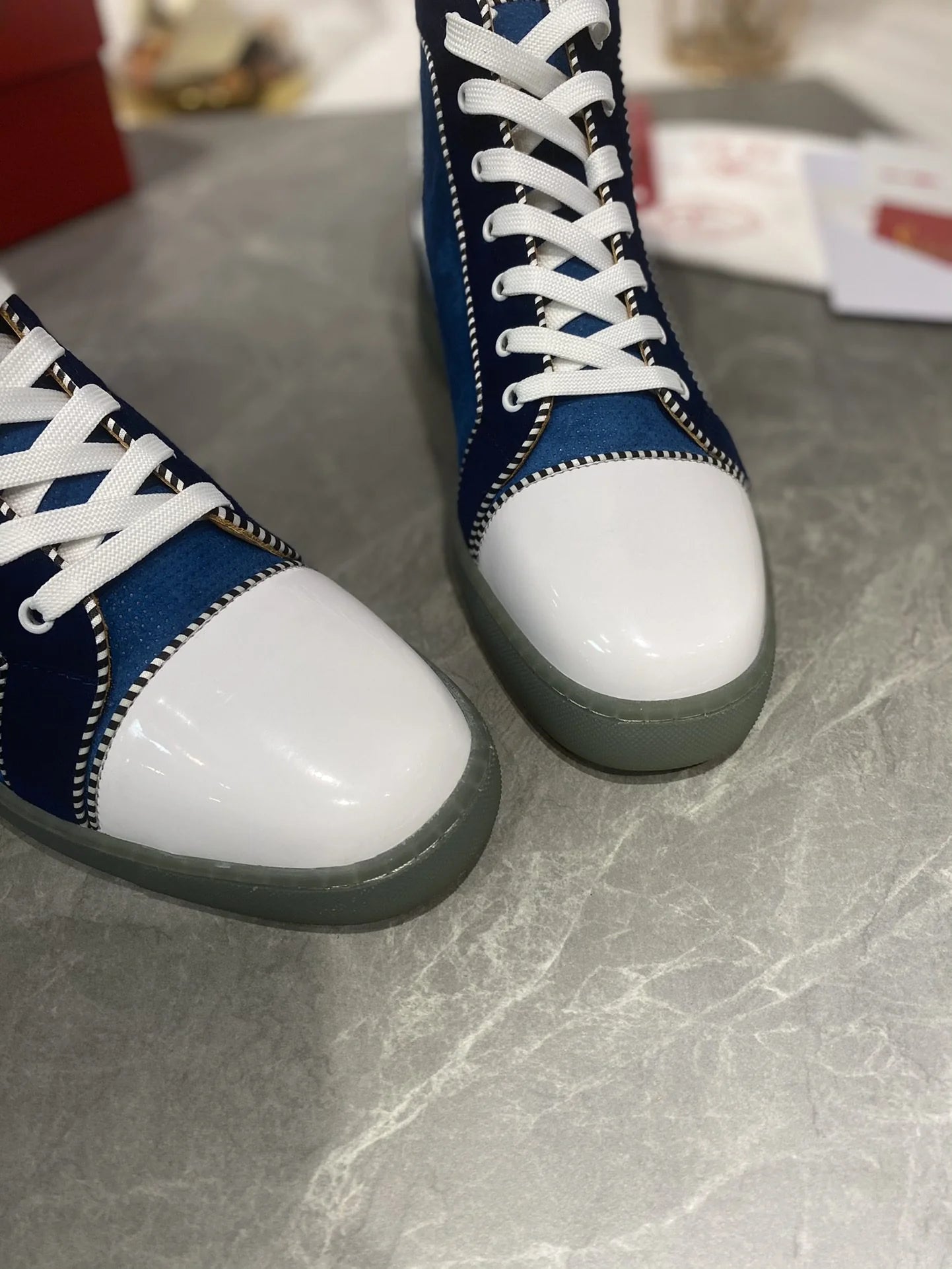 CL SNEAKER