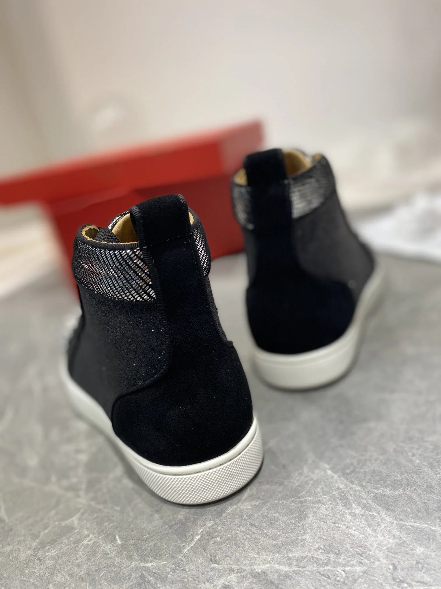 CL SNEAKER