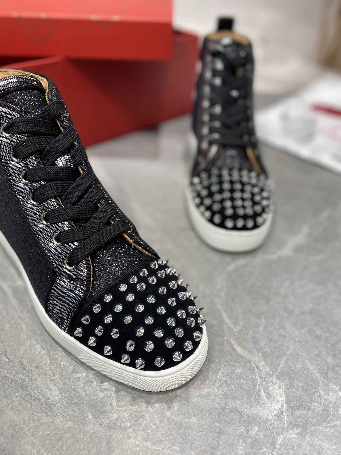 CL SNEAKER