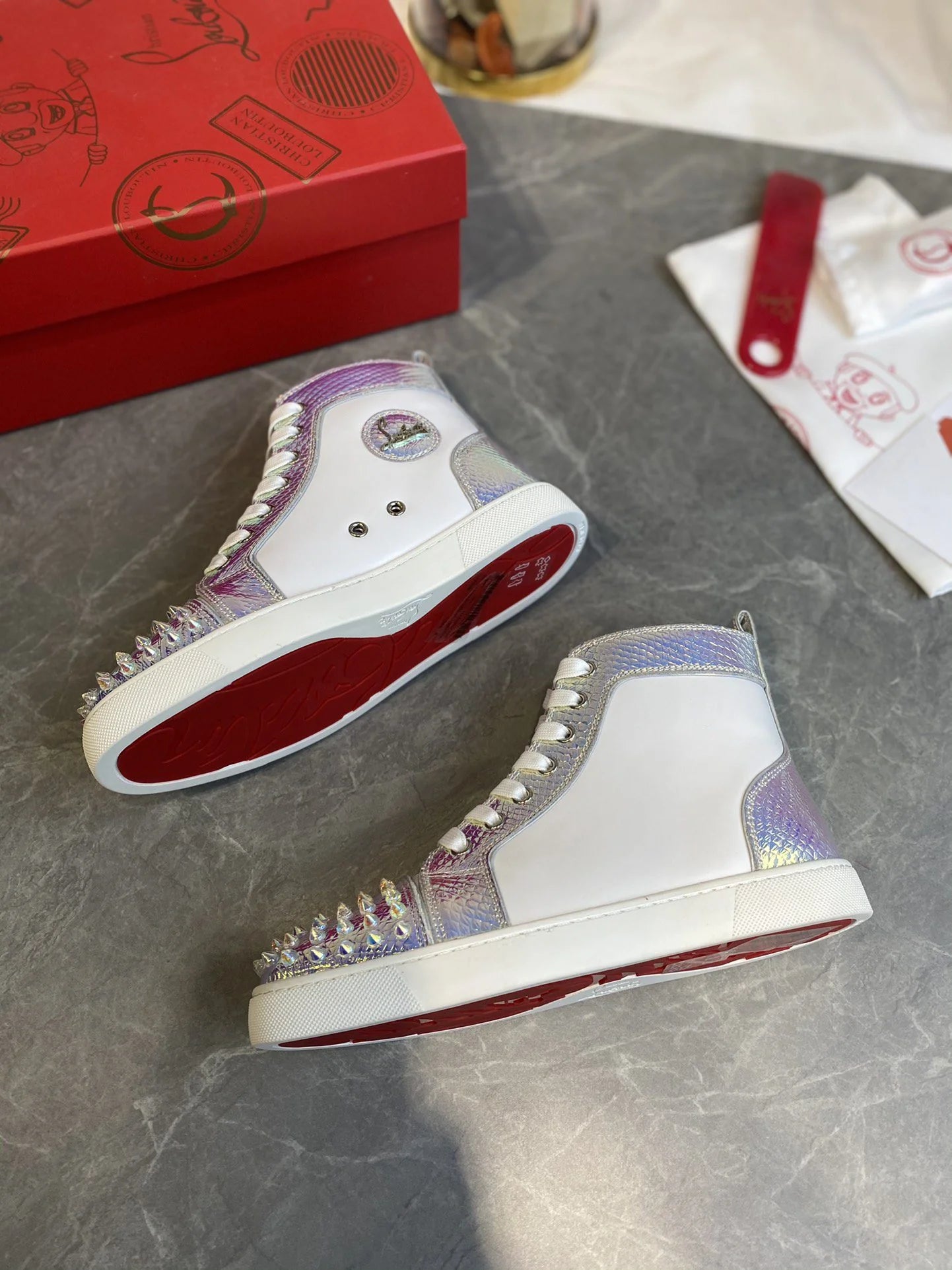 CL SNEAKER