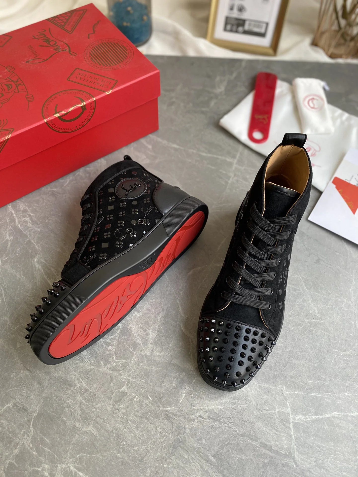CL SNEAKER