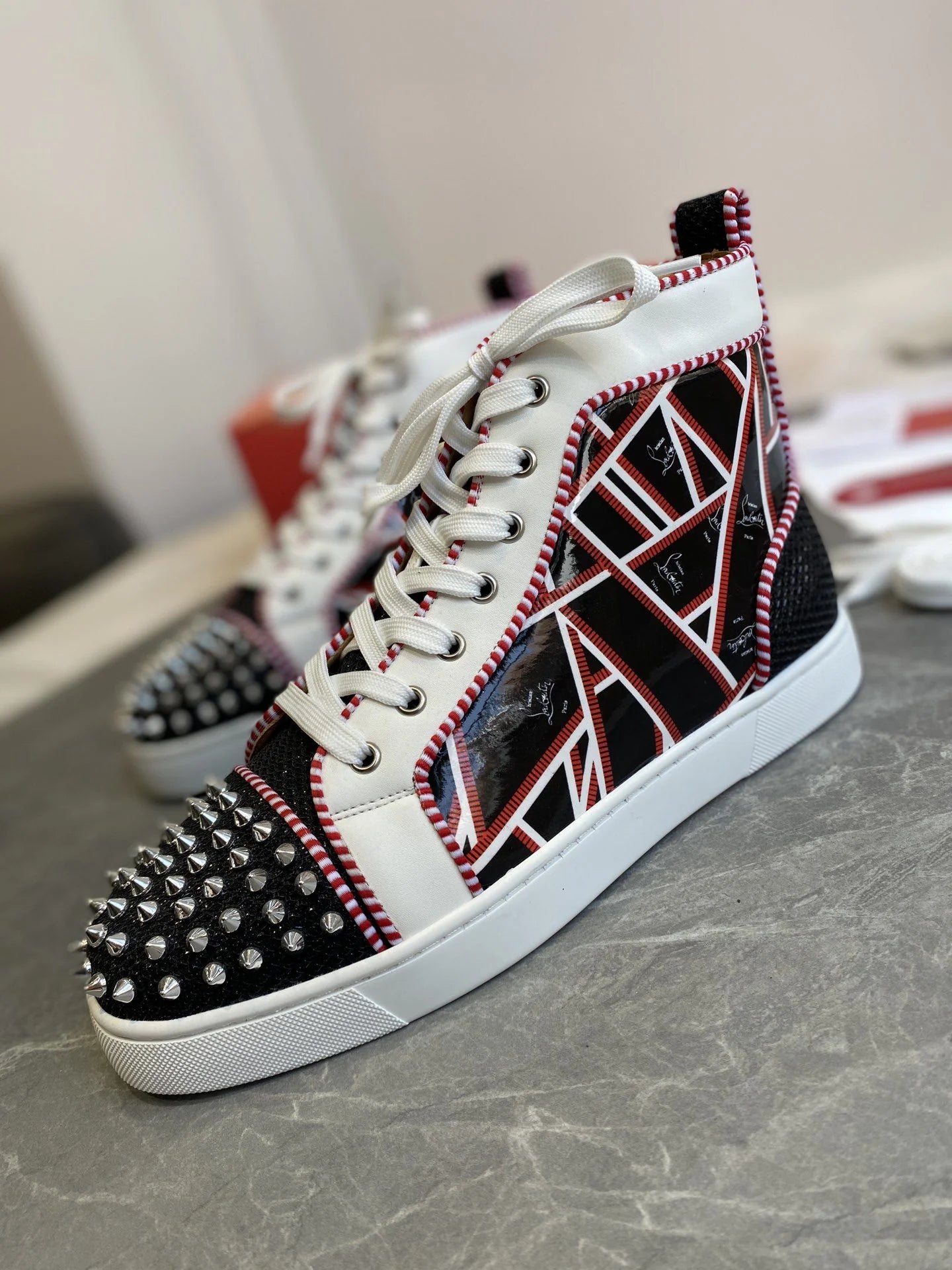 CL SNEAKER