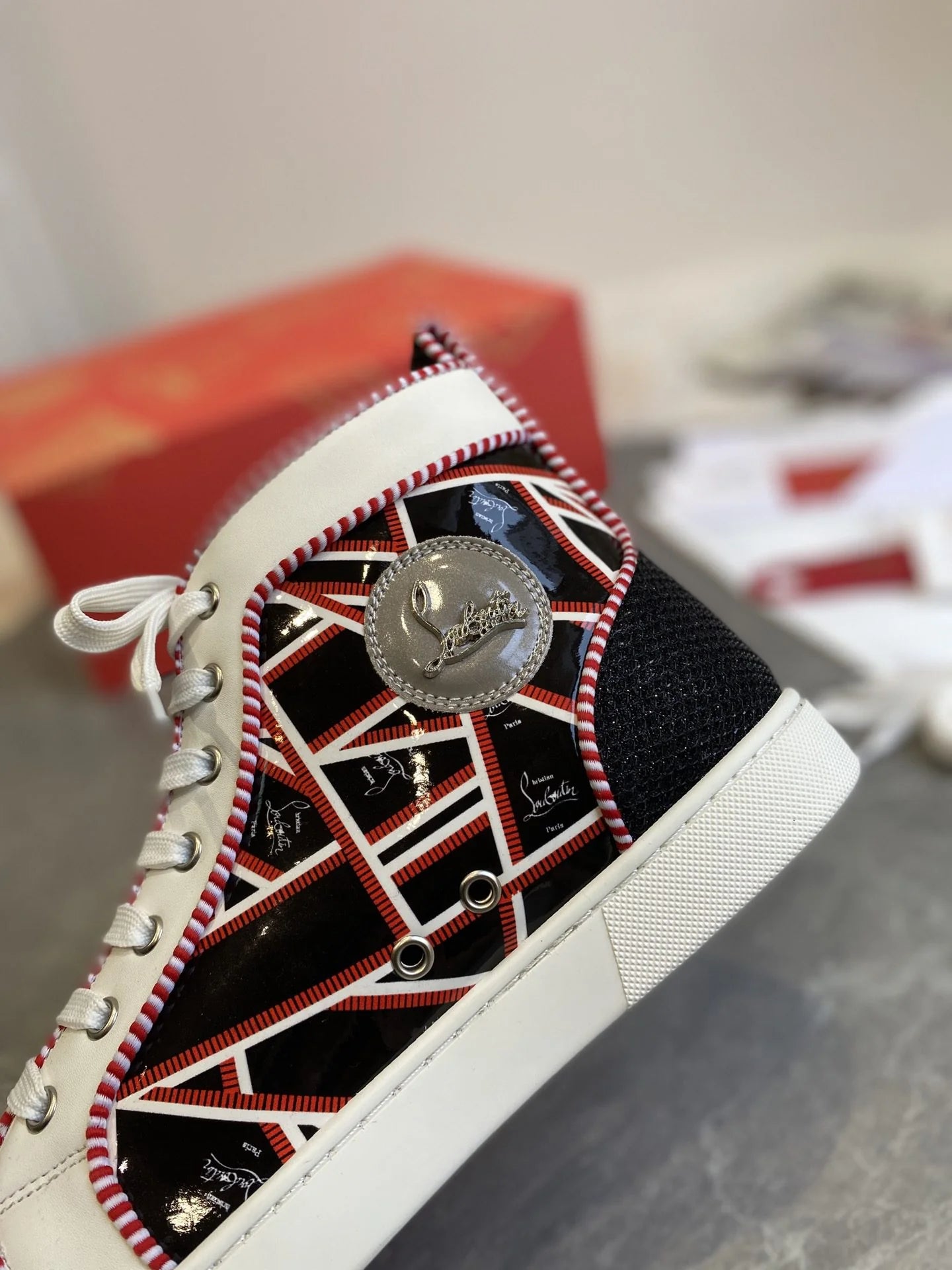 CL SNEAKER