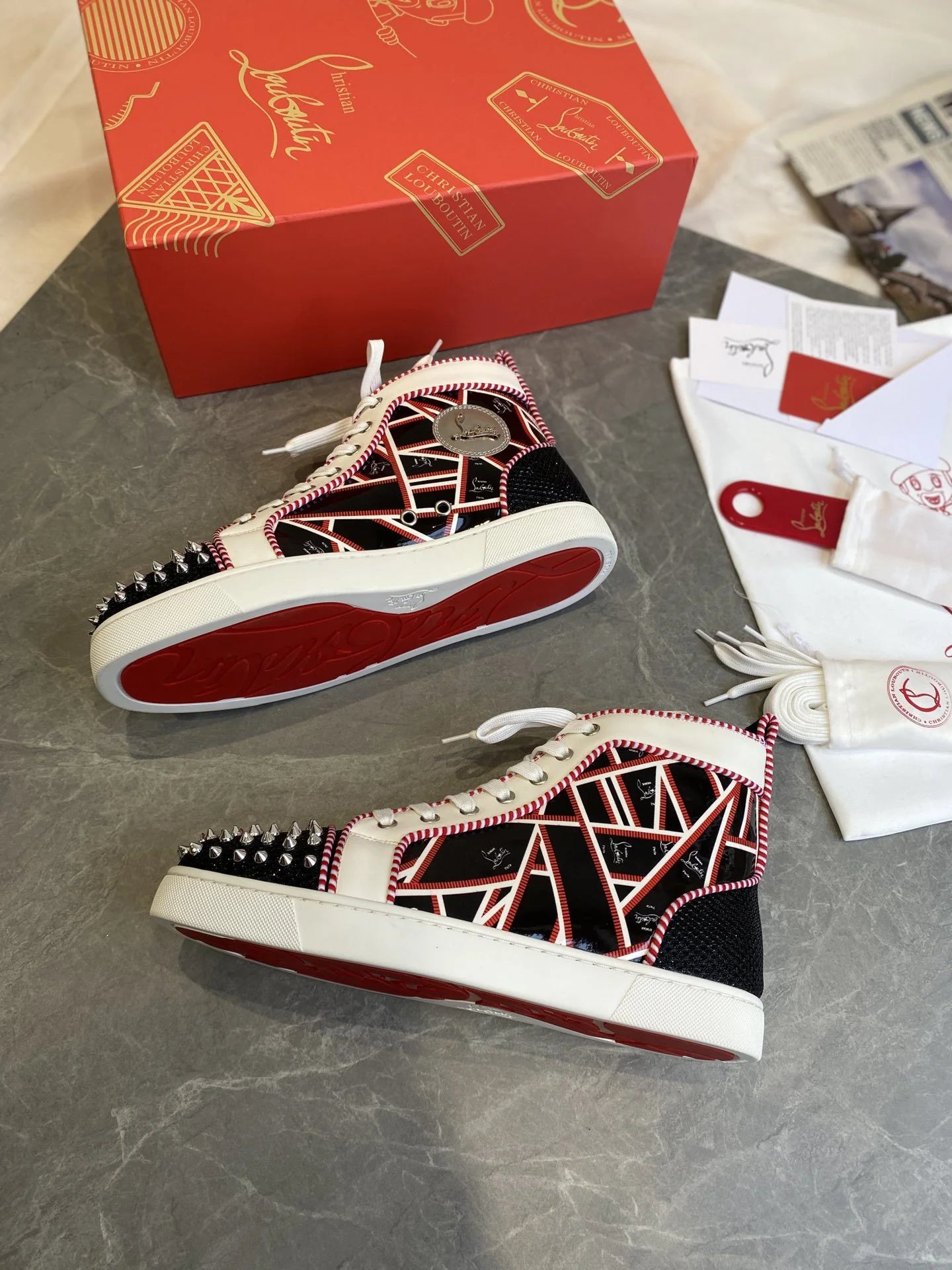 CL SNEAKER