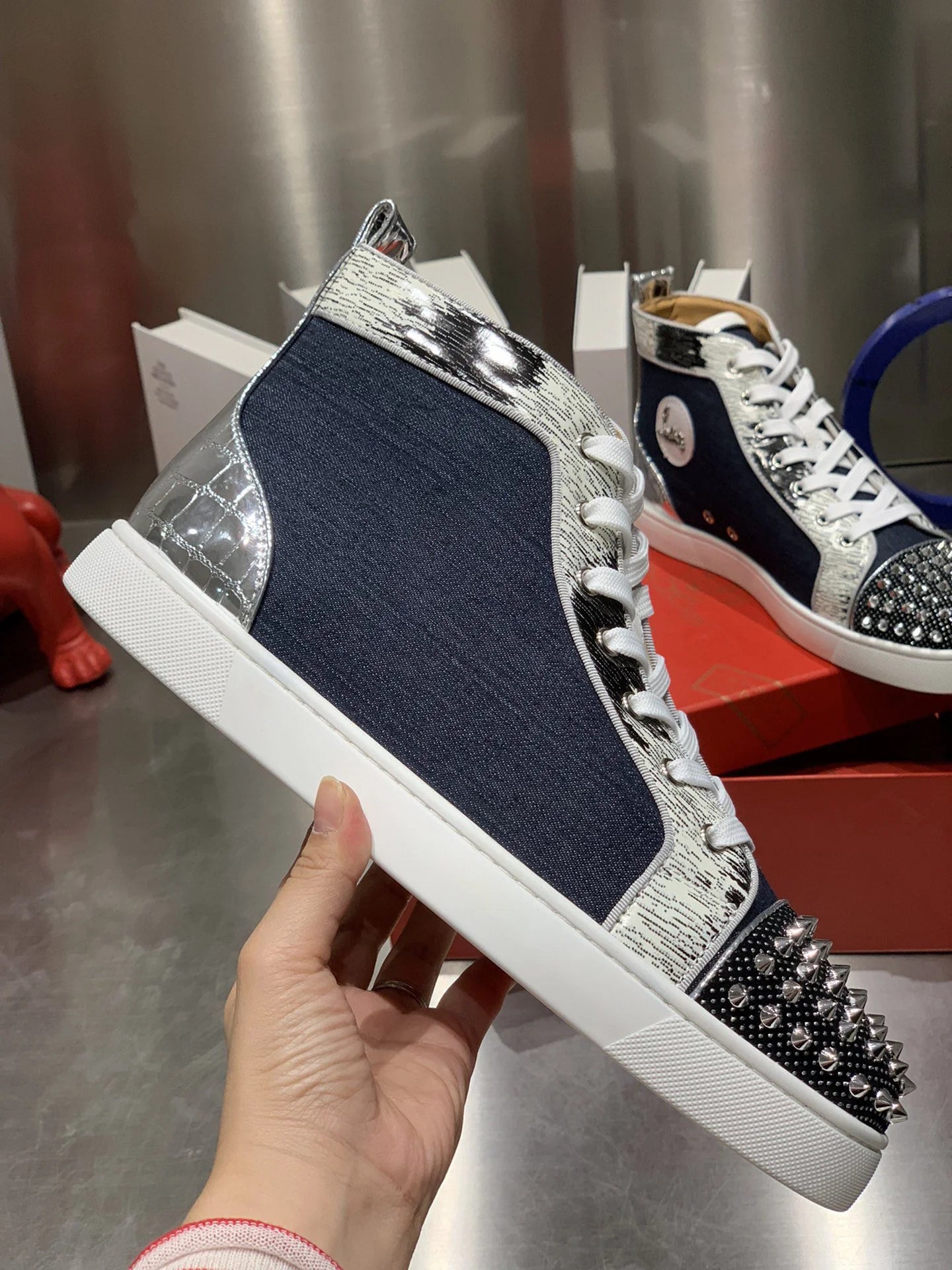 CL SNEAKER