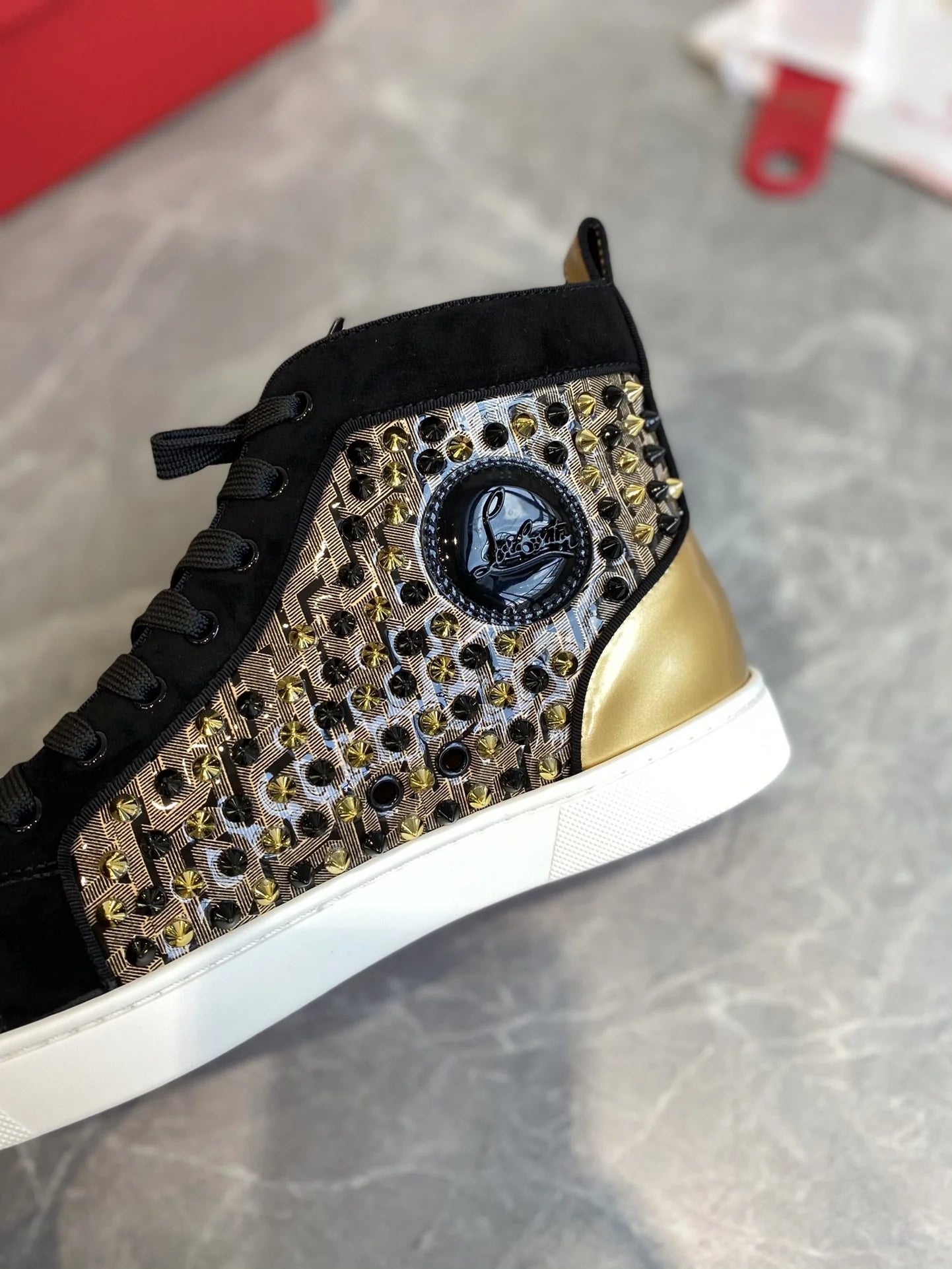 CL SNEAKER
