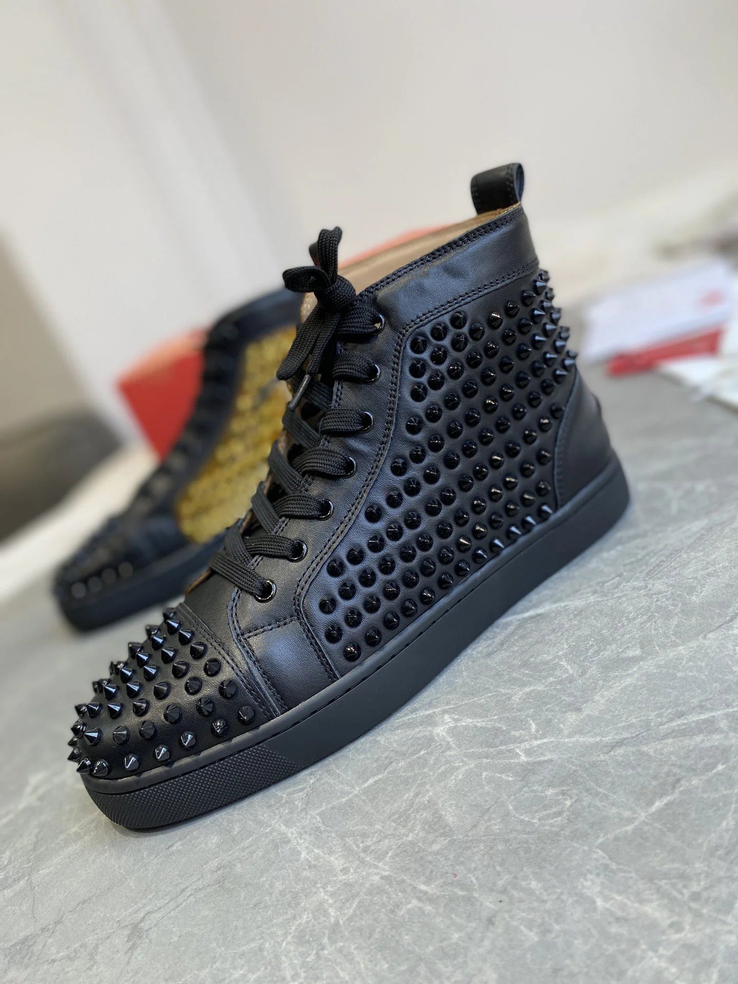 CL SNEAKER