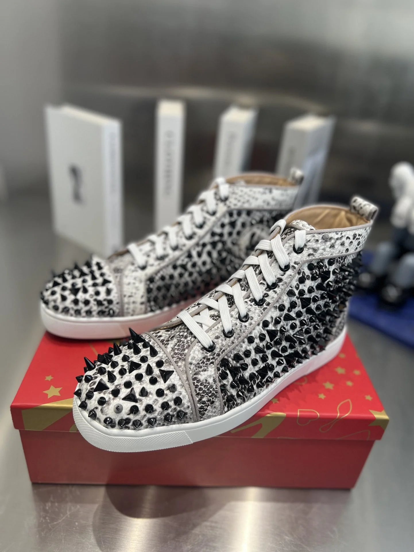 CL SNEAKER