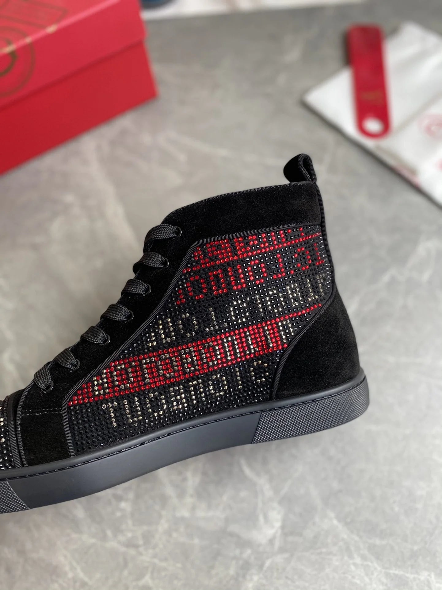 CL SNEAKER