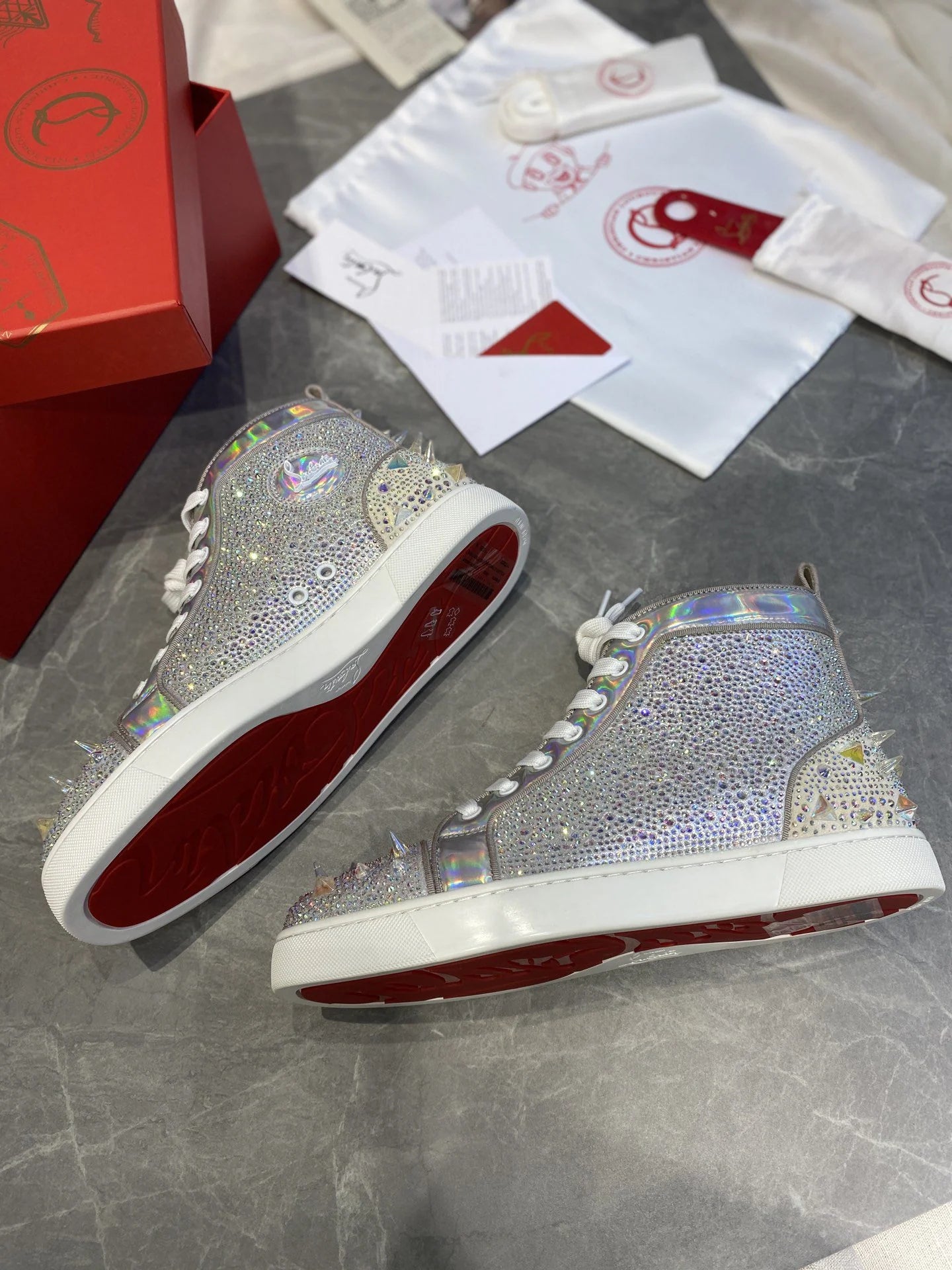 CL SNEAKER