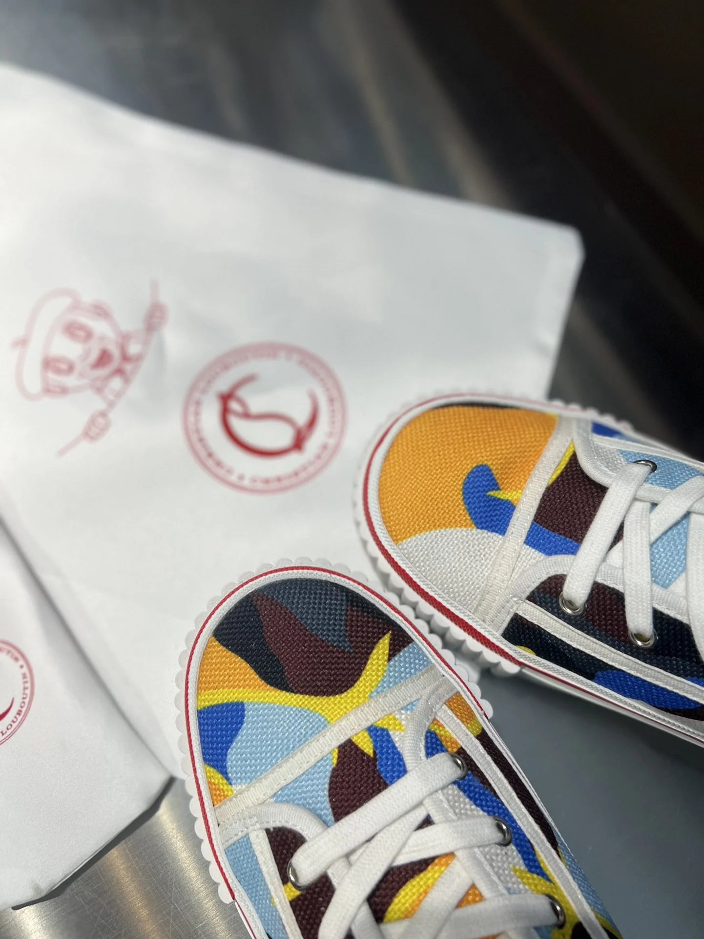 CL SNEAKER
