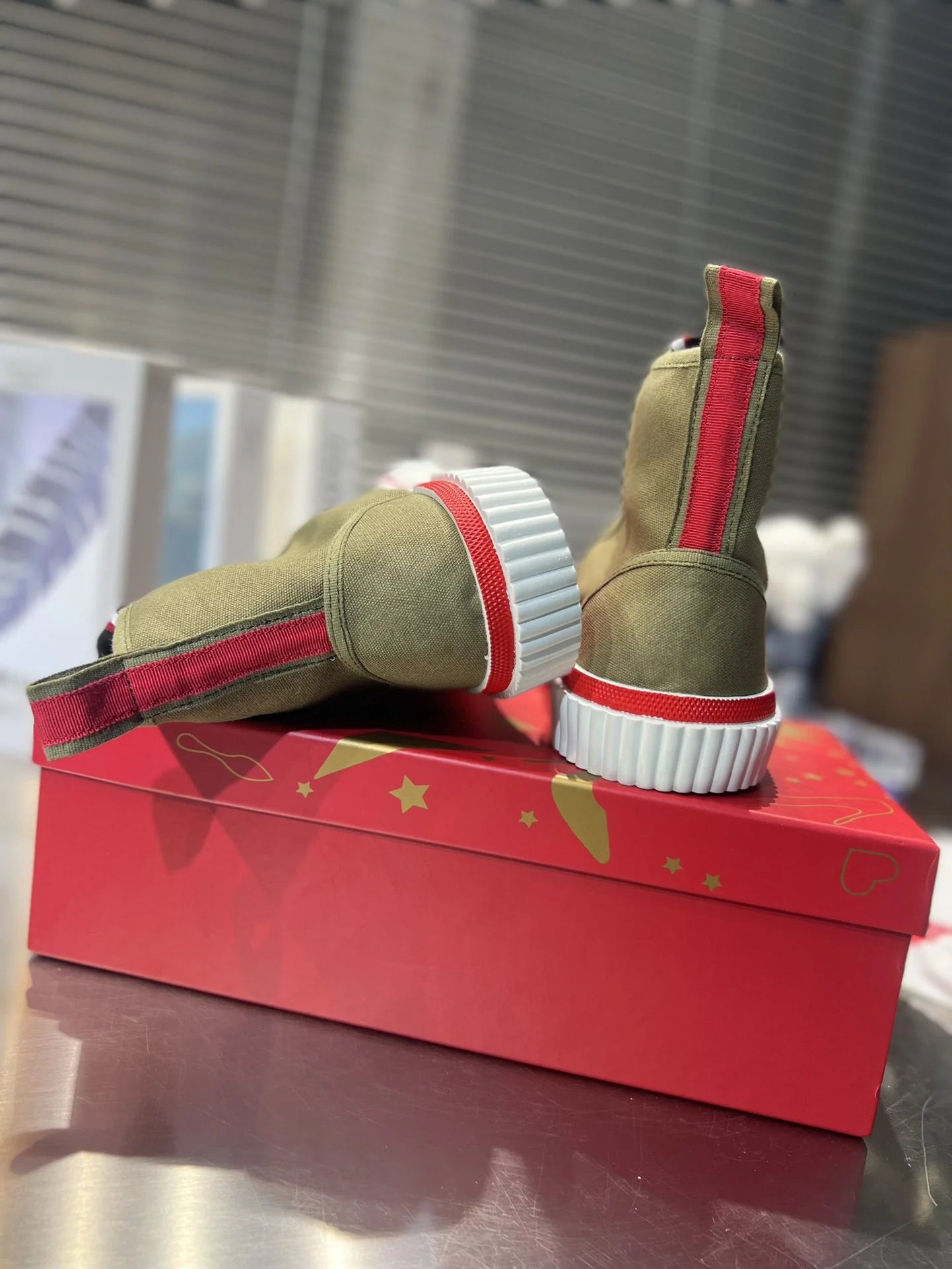 CL SNEAKER