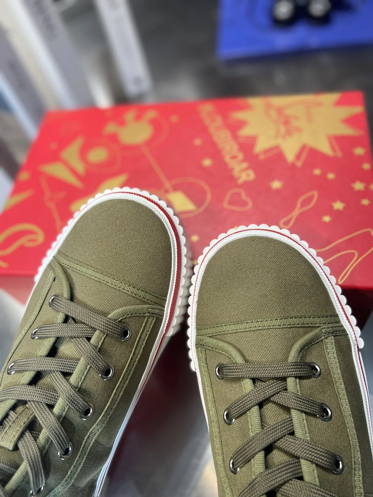 CL SNEAKER