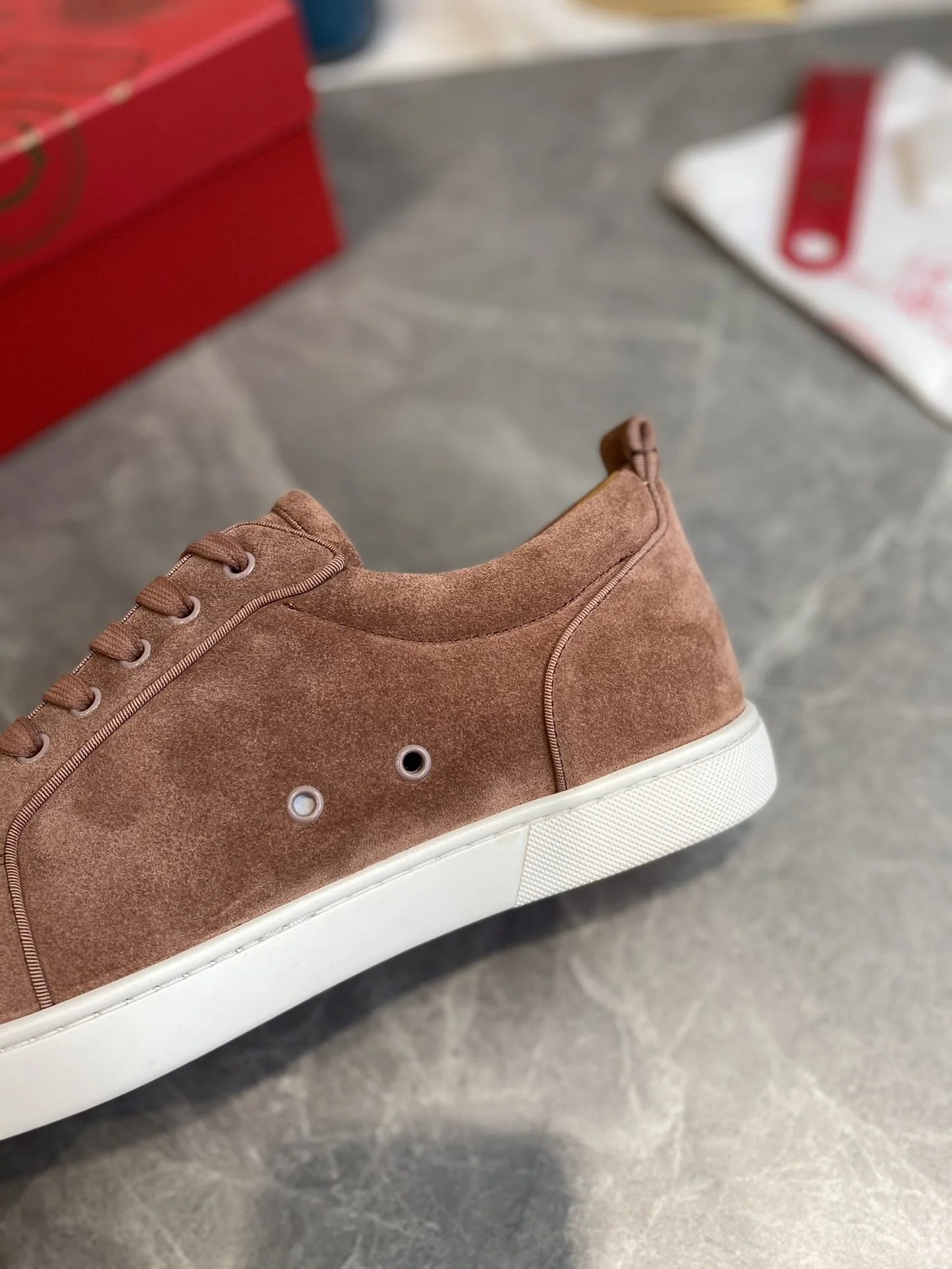 CL SNEAKER