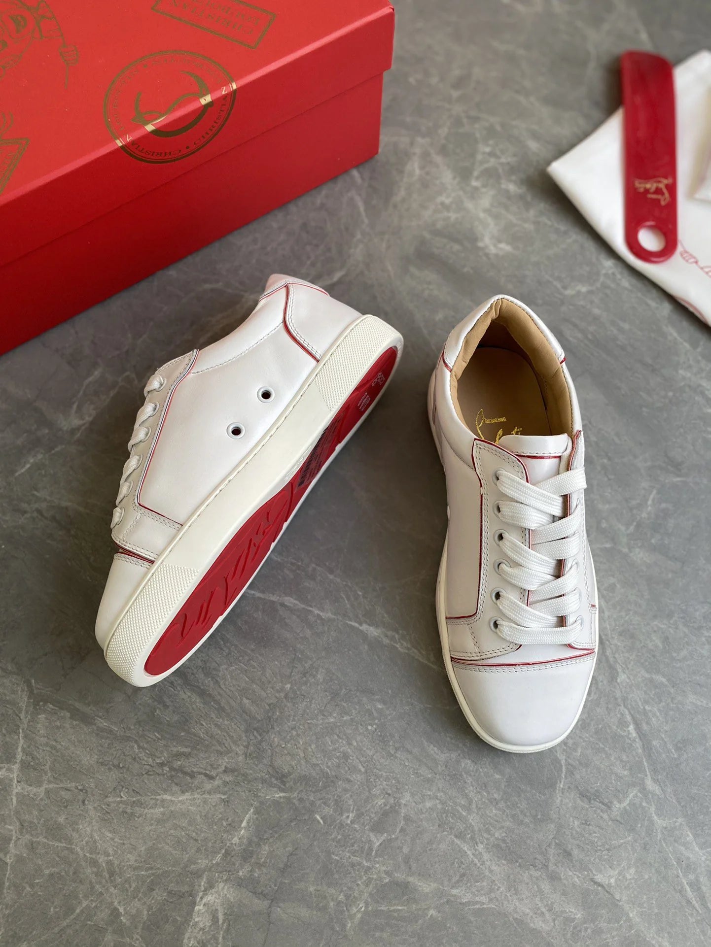 CL SNEAKER