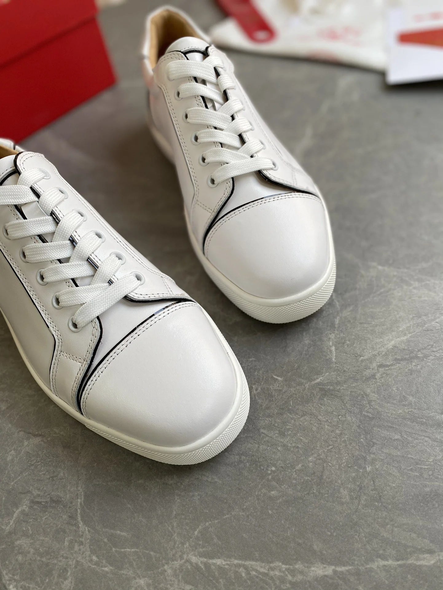 CL SNEAKER