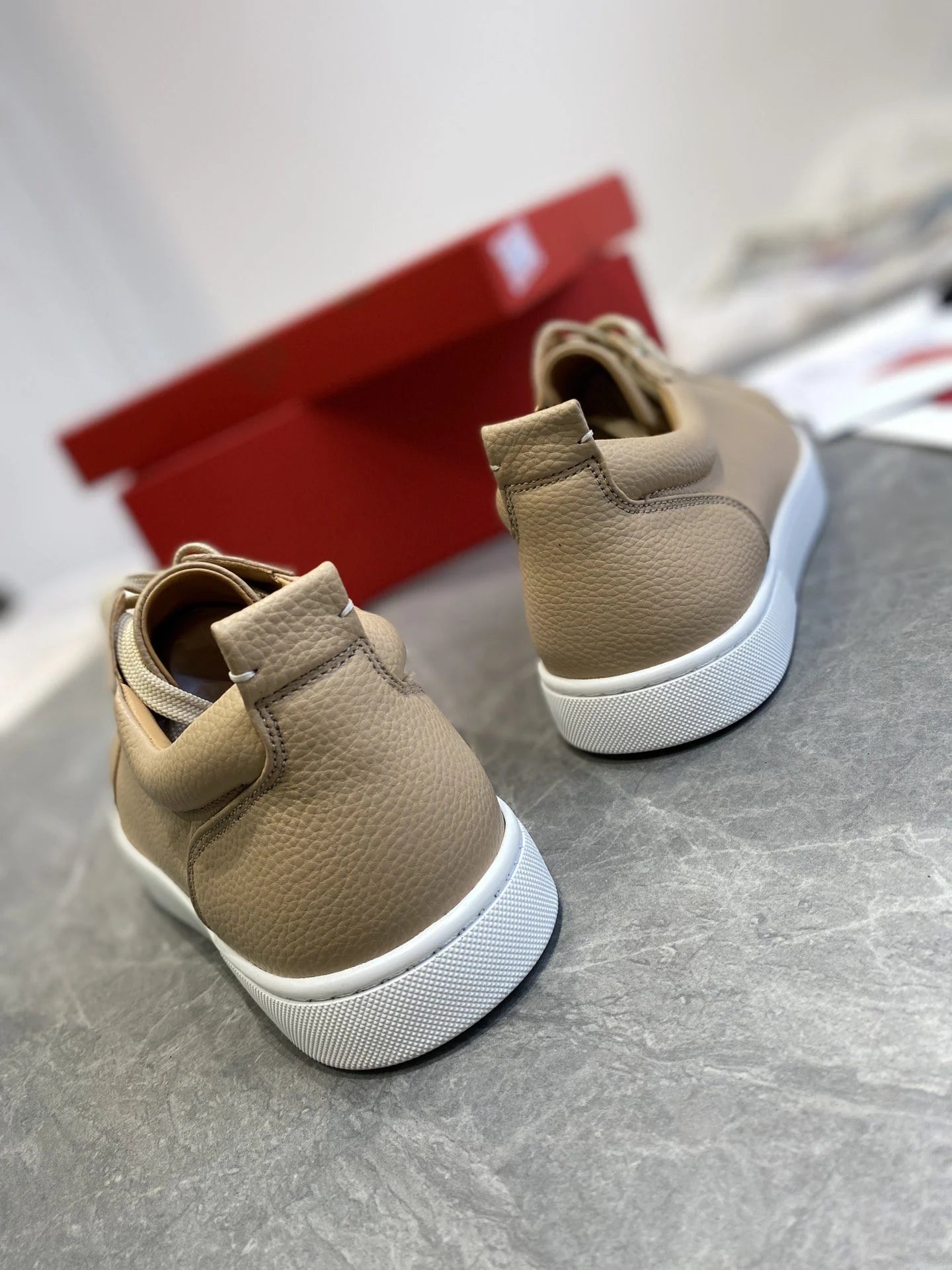 CL SNEAKER