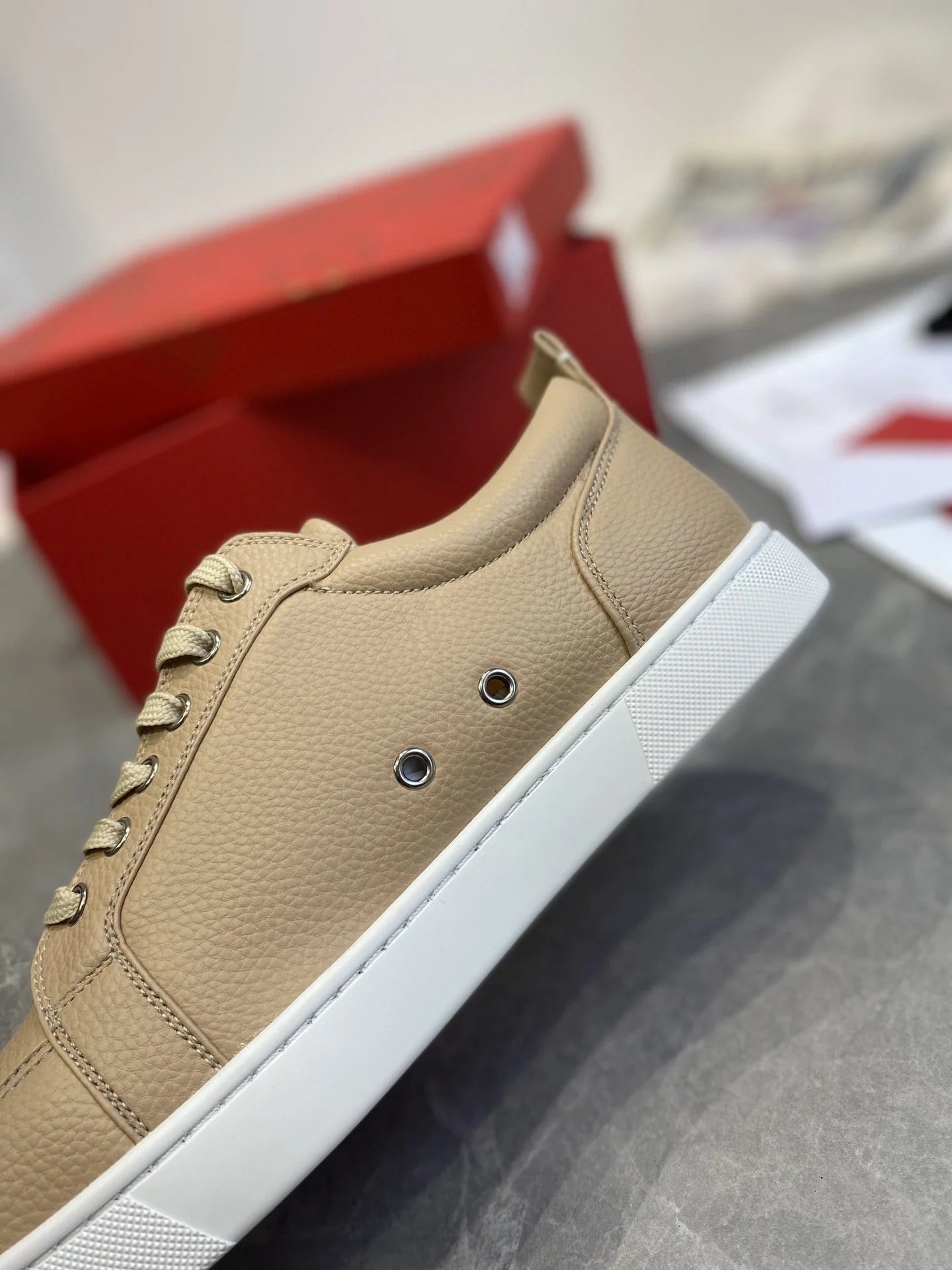 CL SNEAKER
