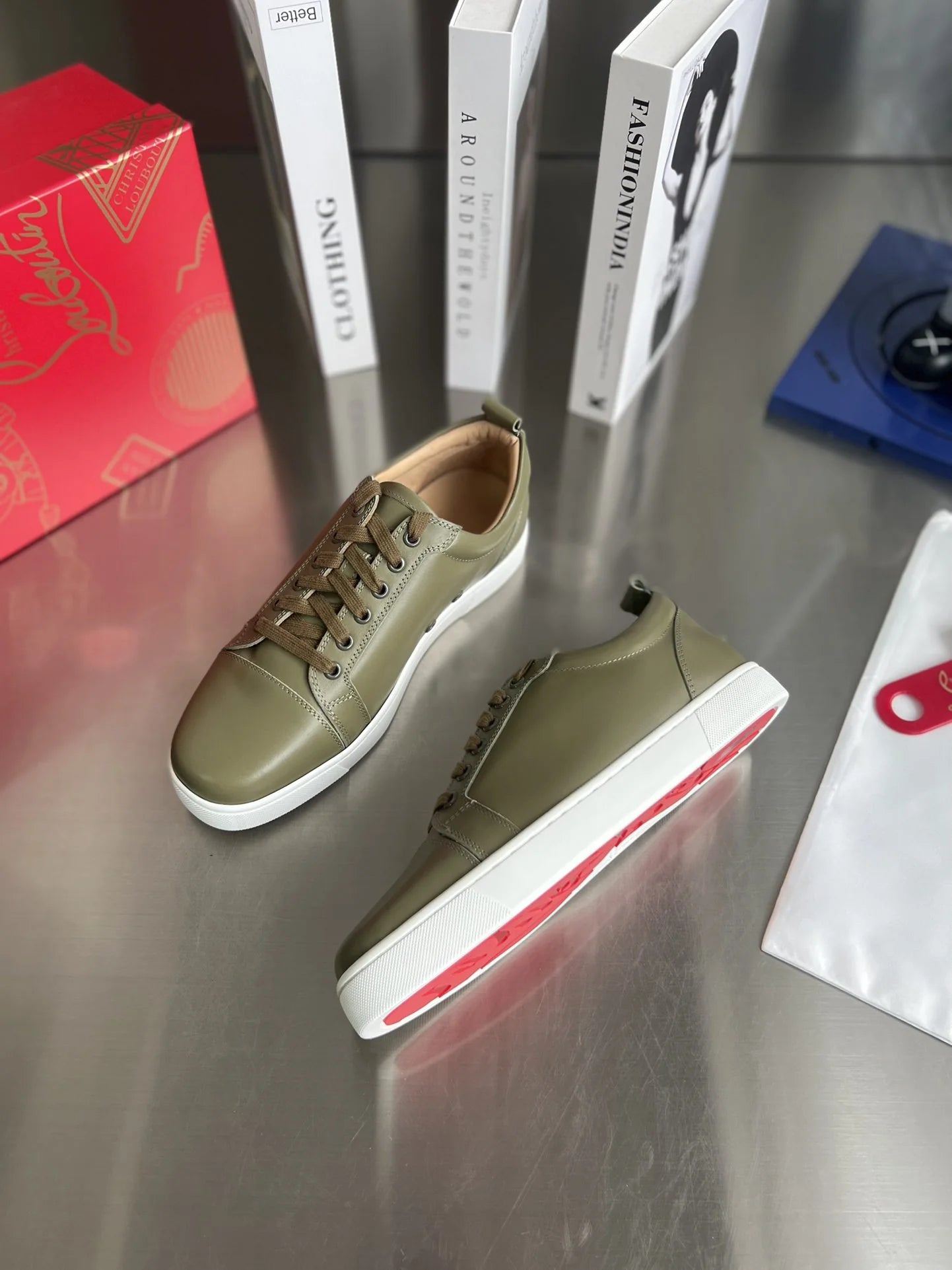 CL SNEAKER