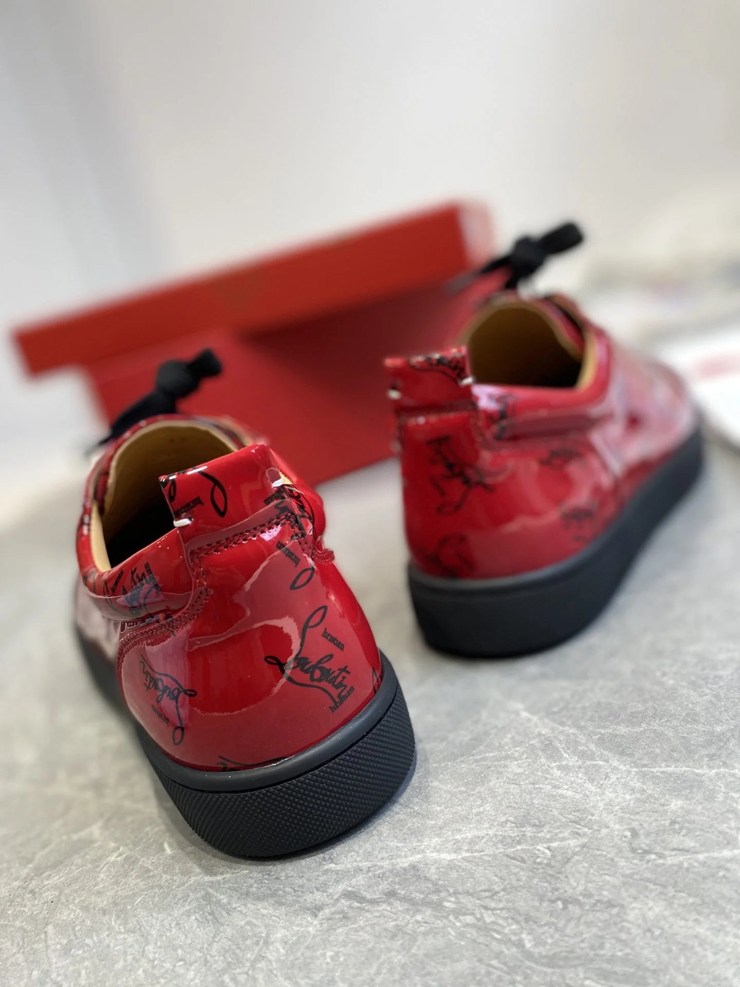 CL SNEAKER