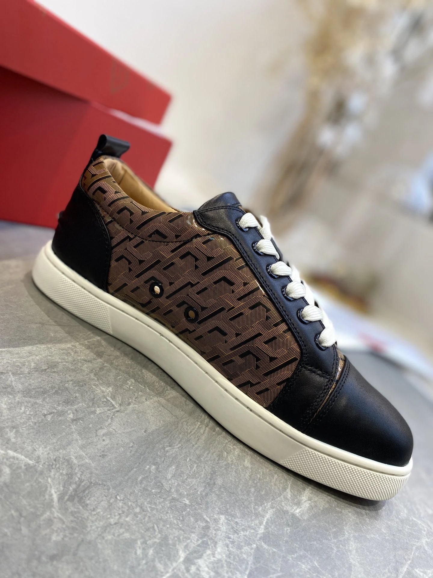 CL SNEAKER