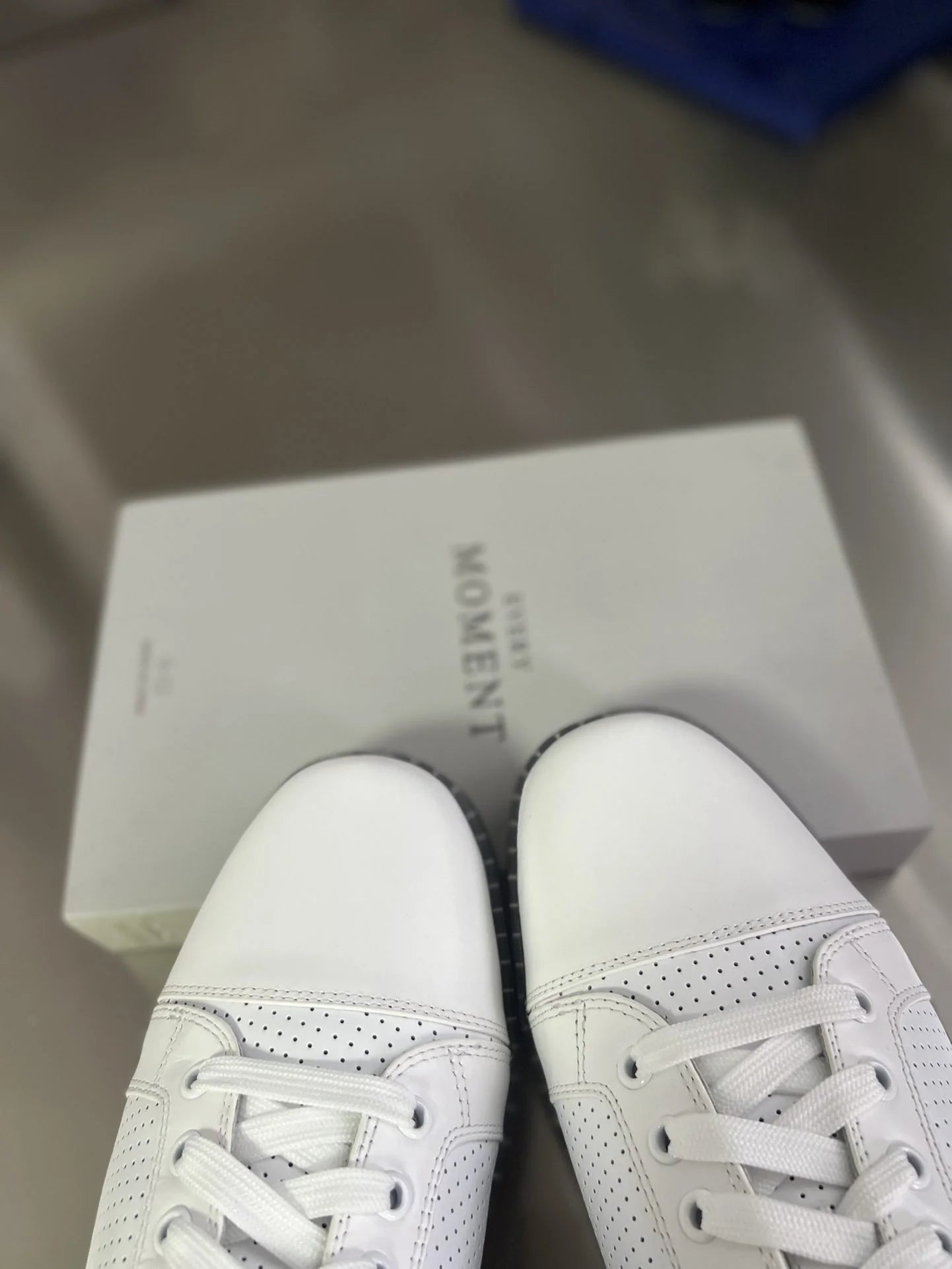 CL SNEAKER