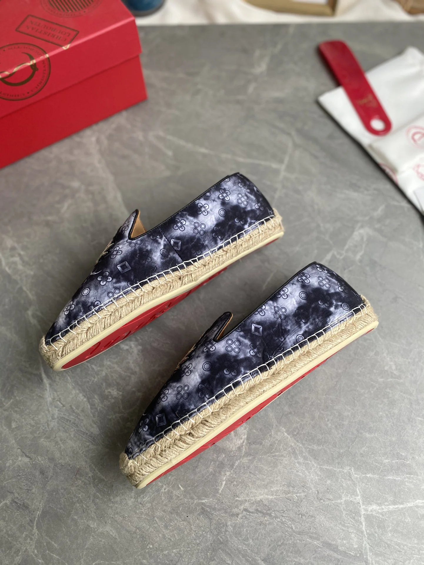 CL SNEAKER