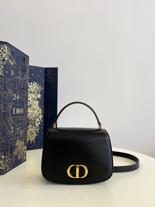 DIOR 30 MONTAIGNE