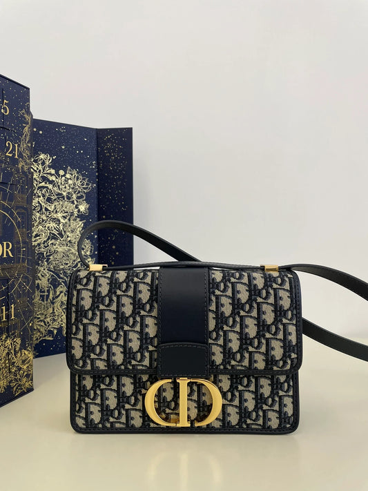DIOR 30 MONTAIGNE
