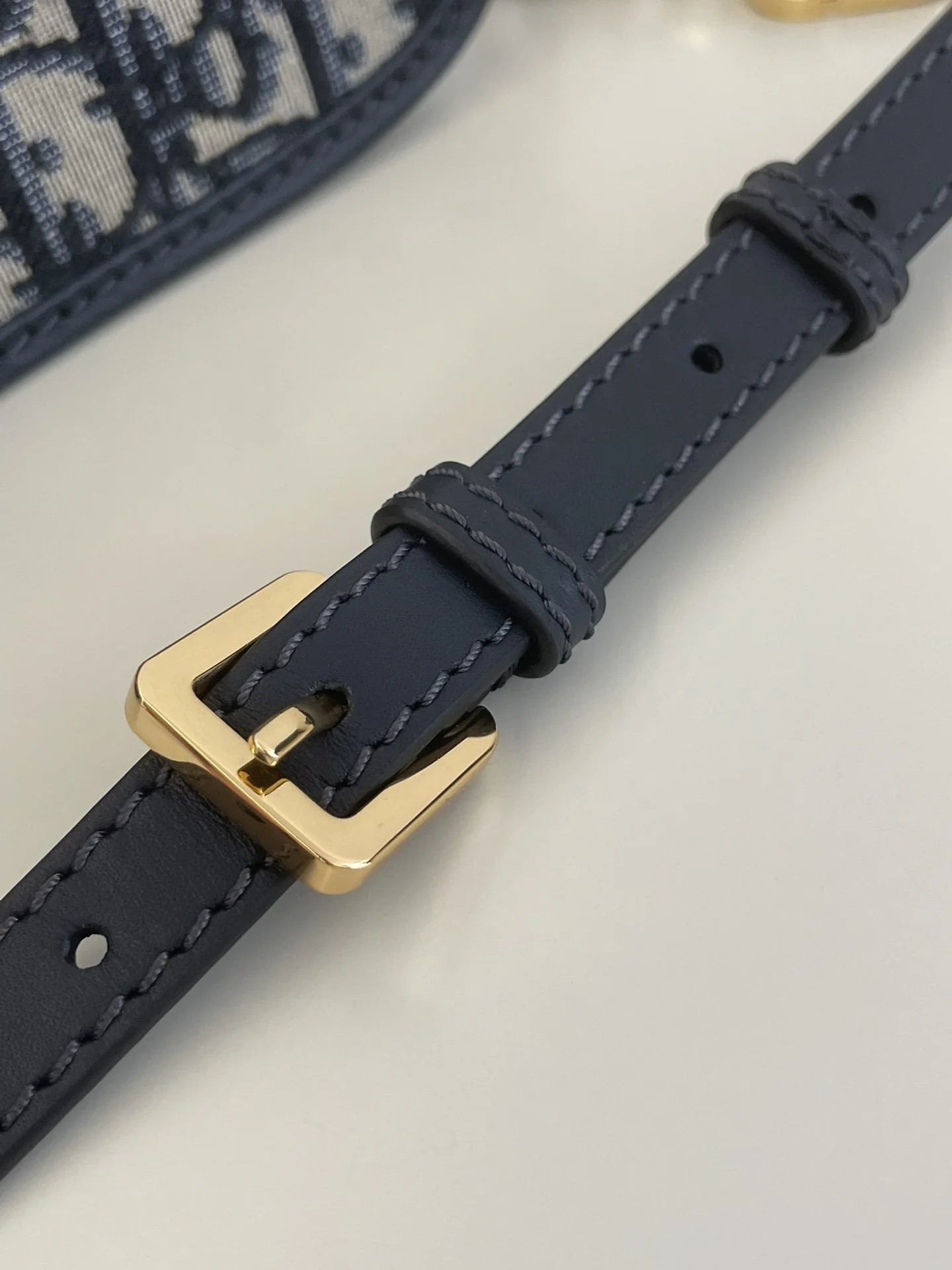 DIOR 30 MONTAIGNE