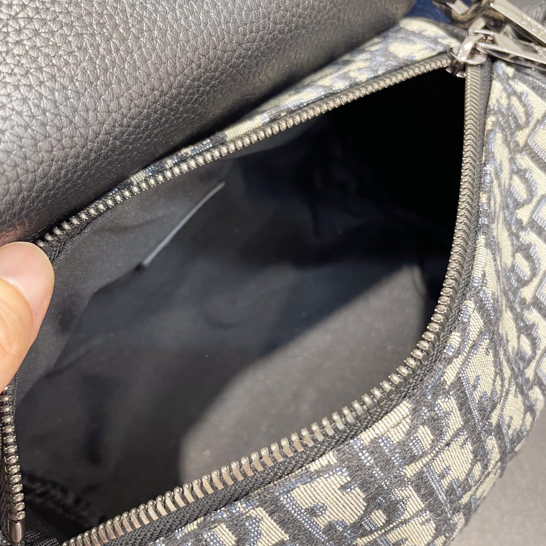 DIOR BAG