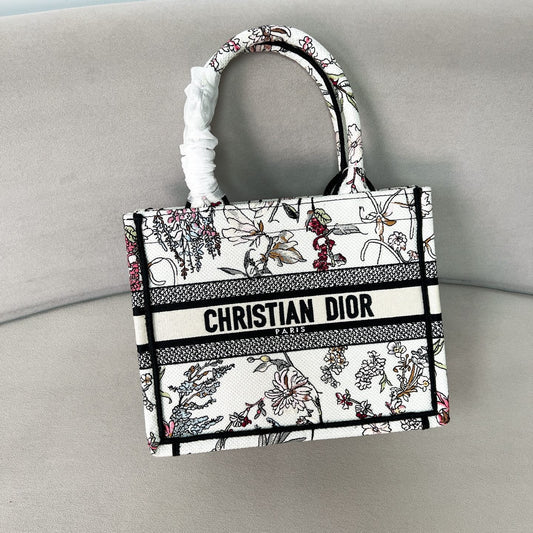 DIOR BAG