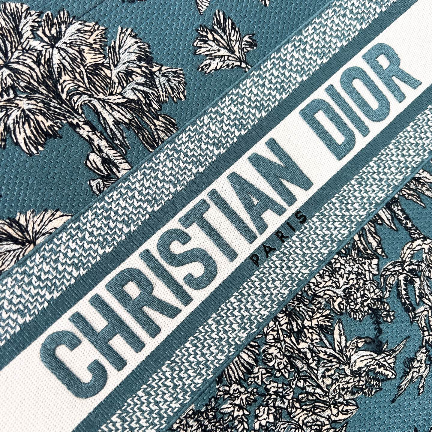 DIOR BAG