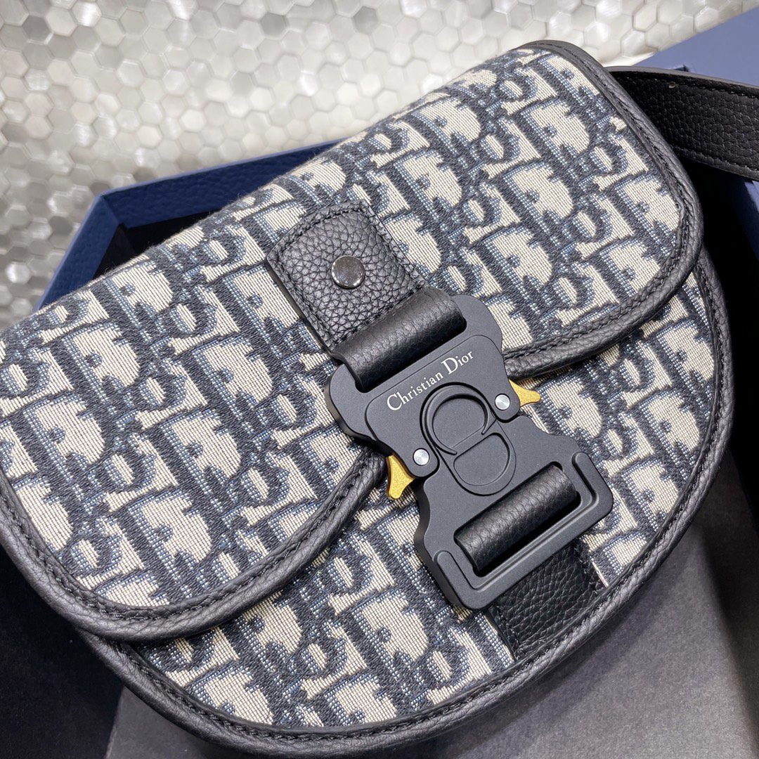 DIOR BAG