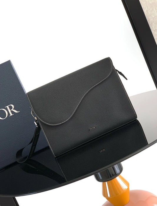 DIOR CLUTCH