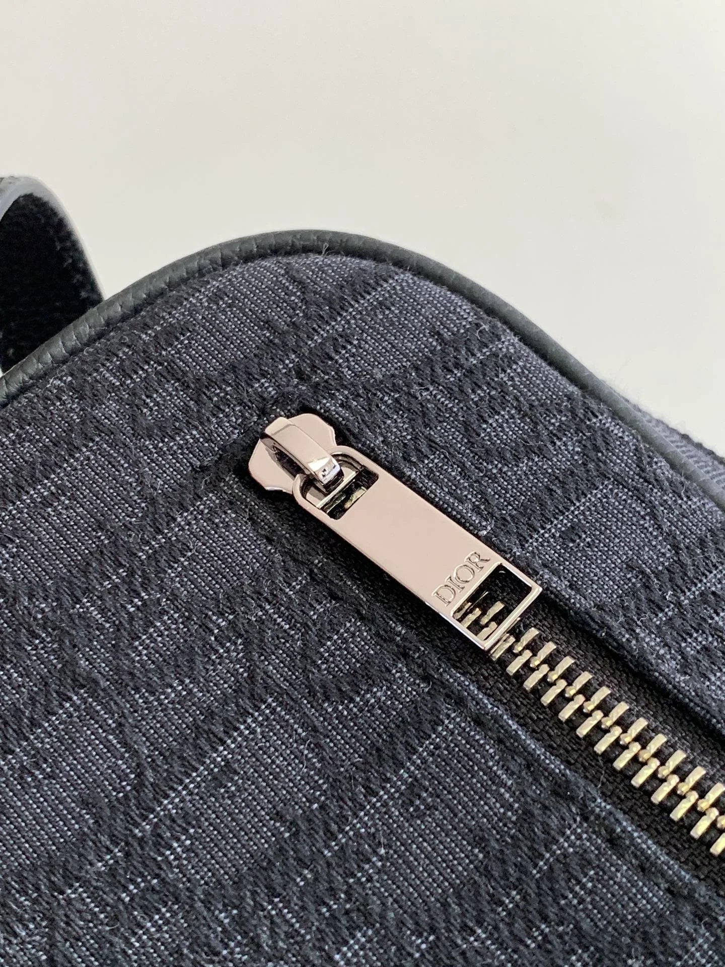 DIOR CLUTCH