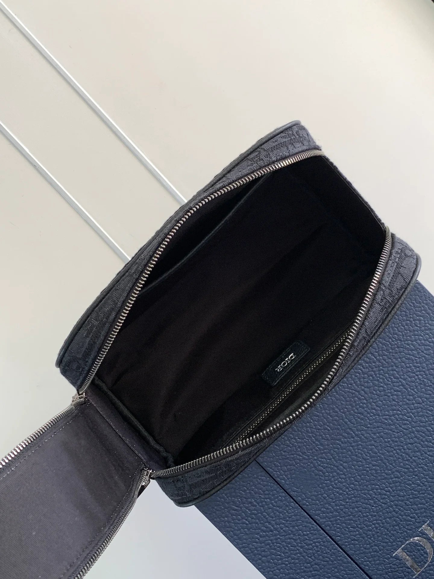 DIOR CLUTCH