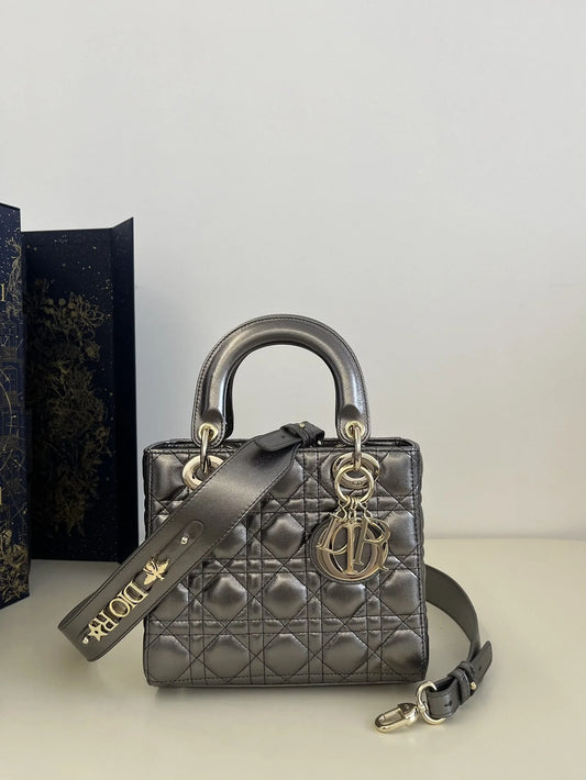 DIOR D JOY BAG