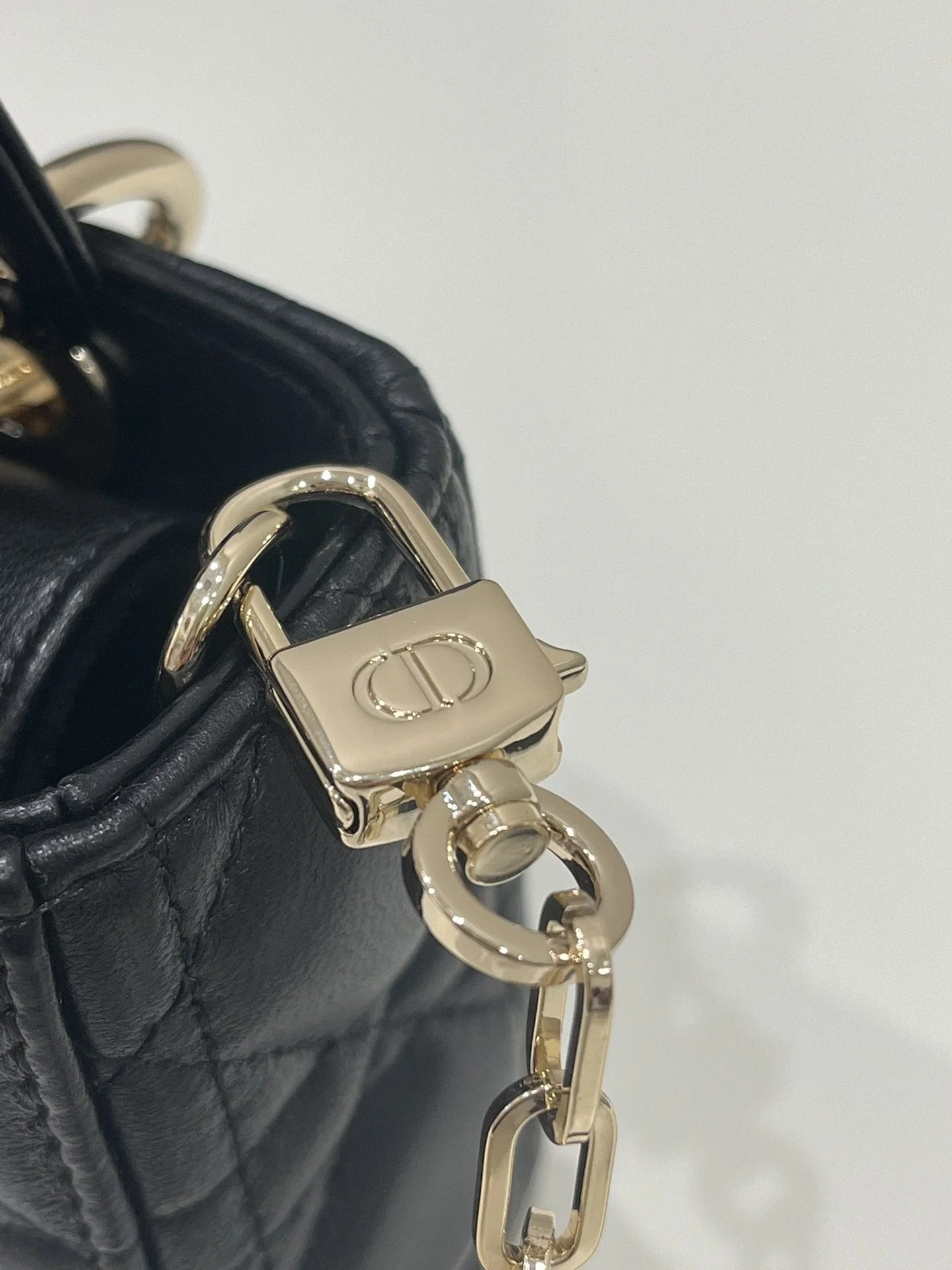 DIOR D JOY BAG
