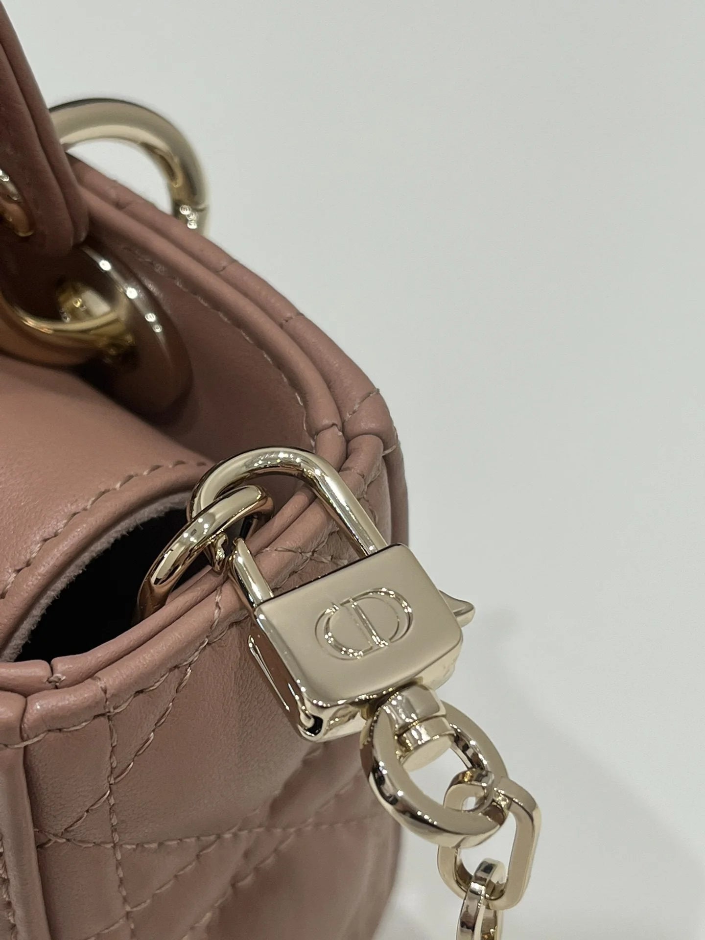 DIOR D JOY BAG