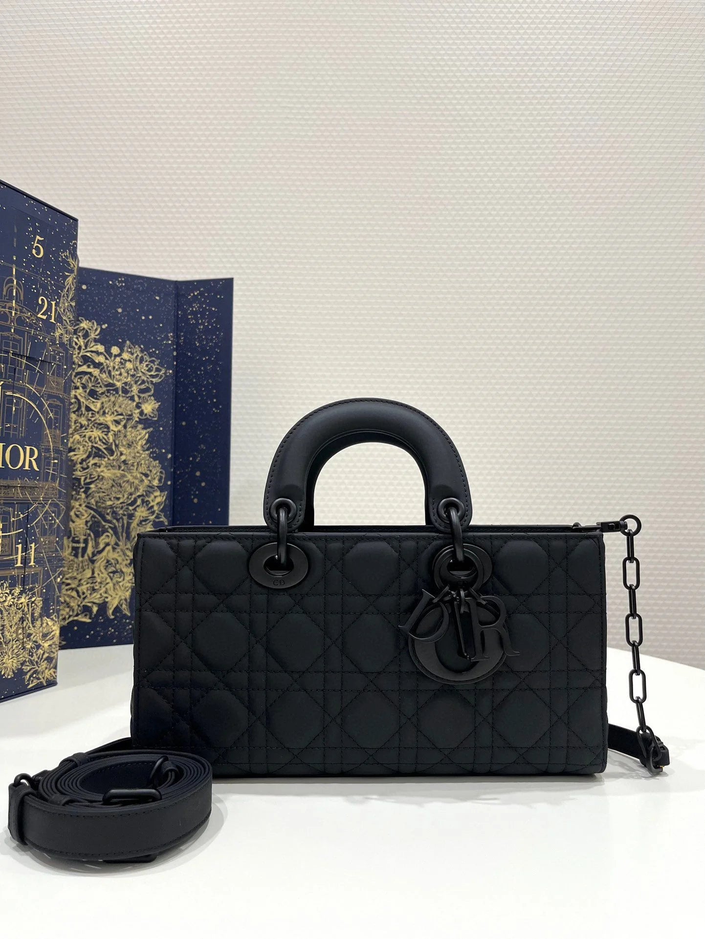 DIOR D JOY BAG