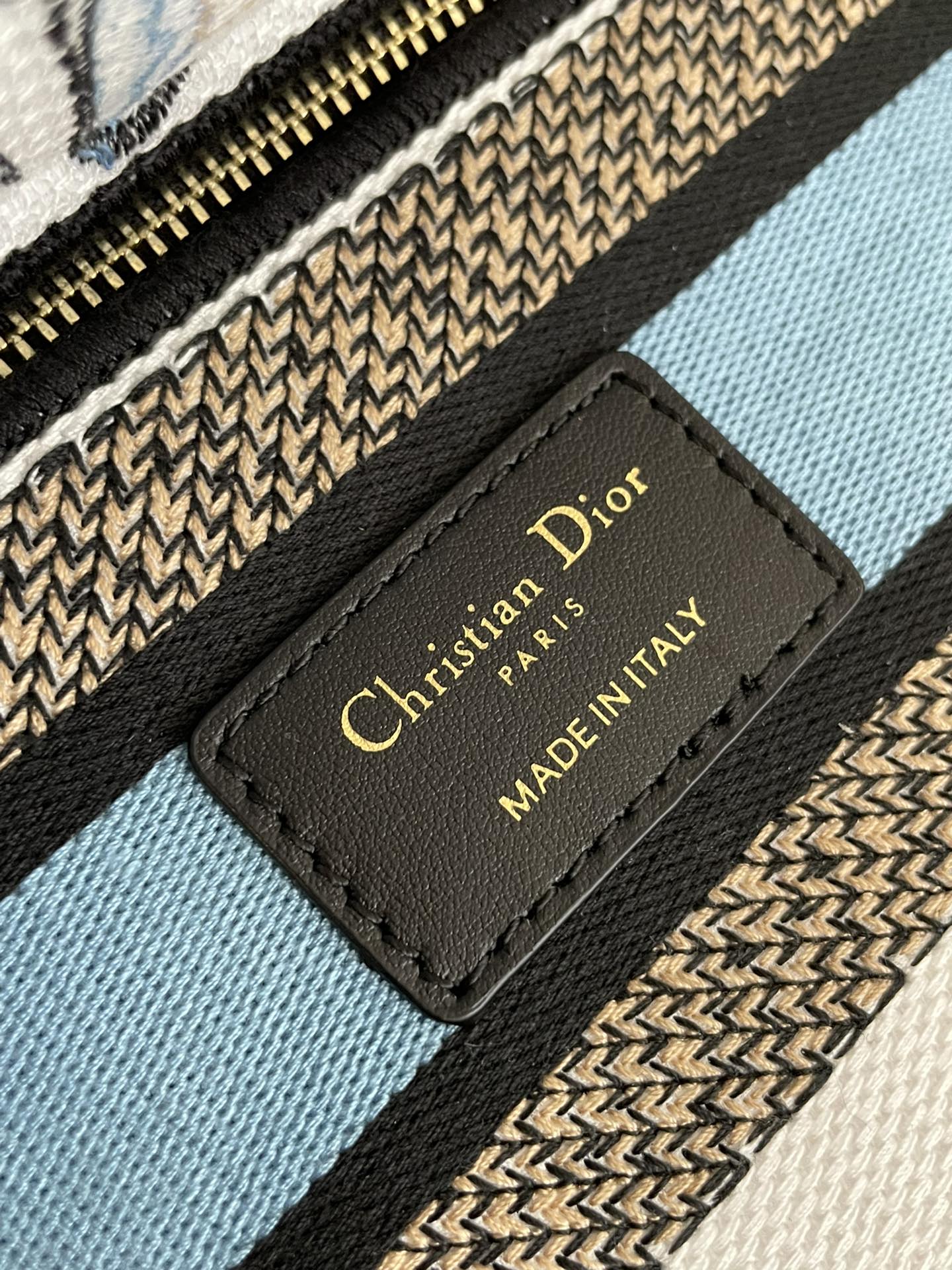 DIOR D JOY BAG