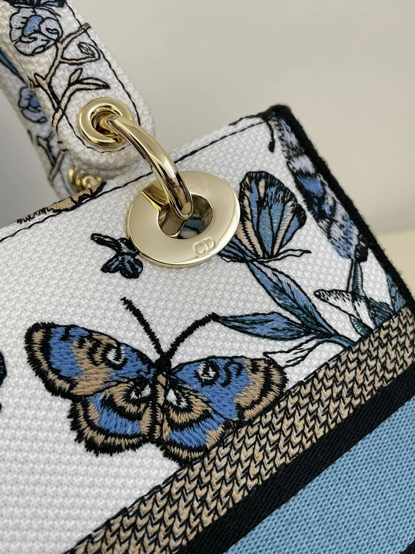 DIOR D JOY BAG