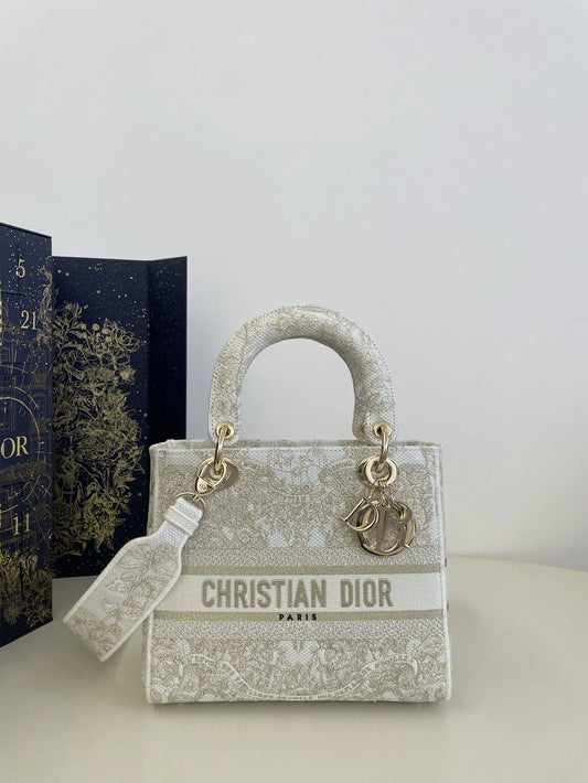 DIOR D JOY BAG