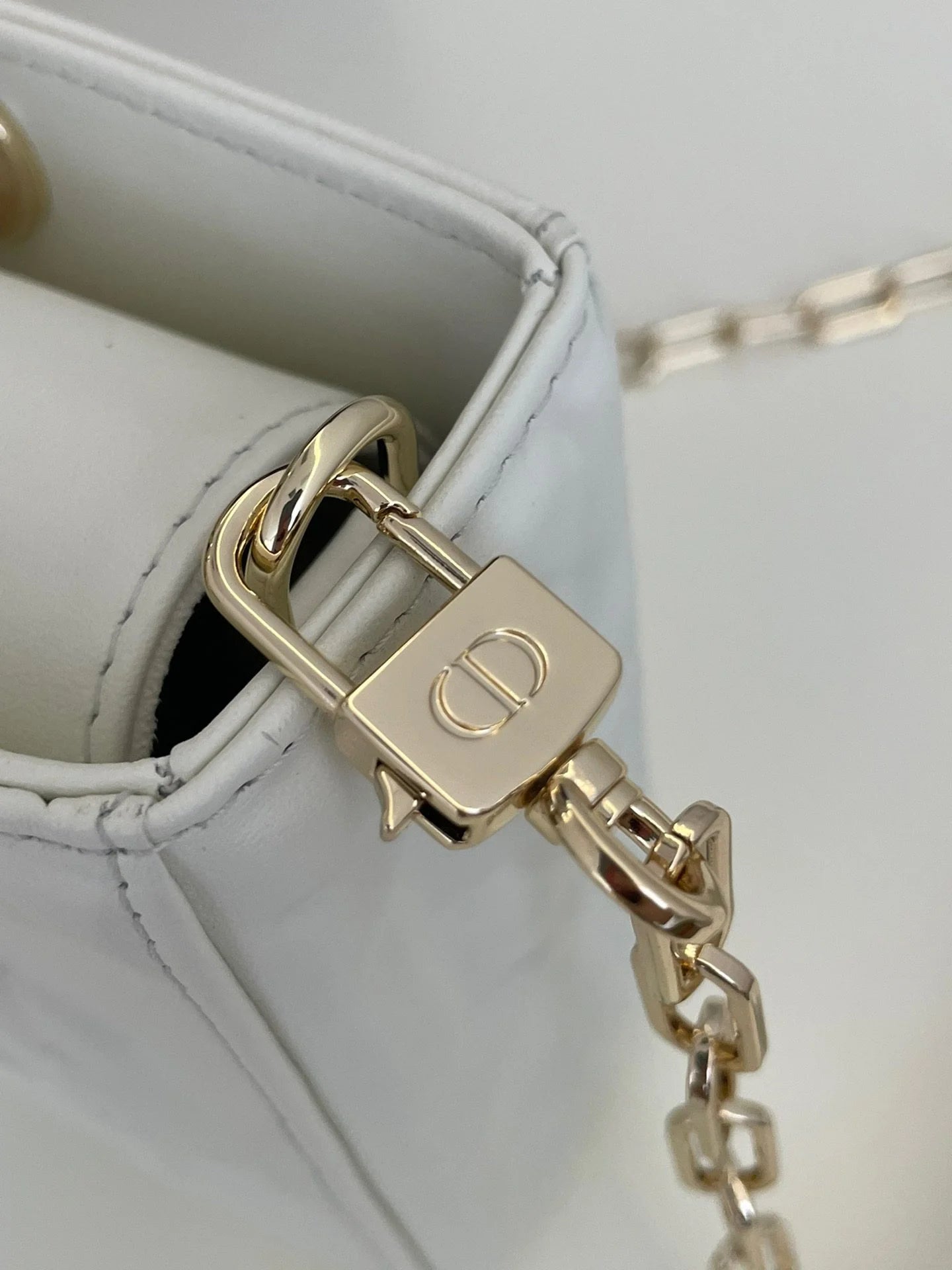 DIOR D JOY BAG