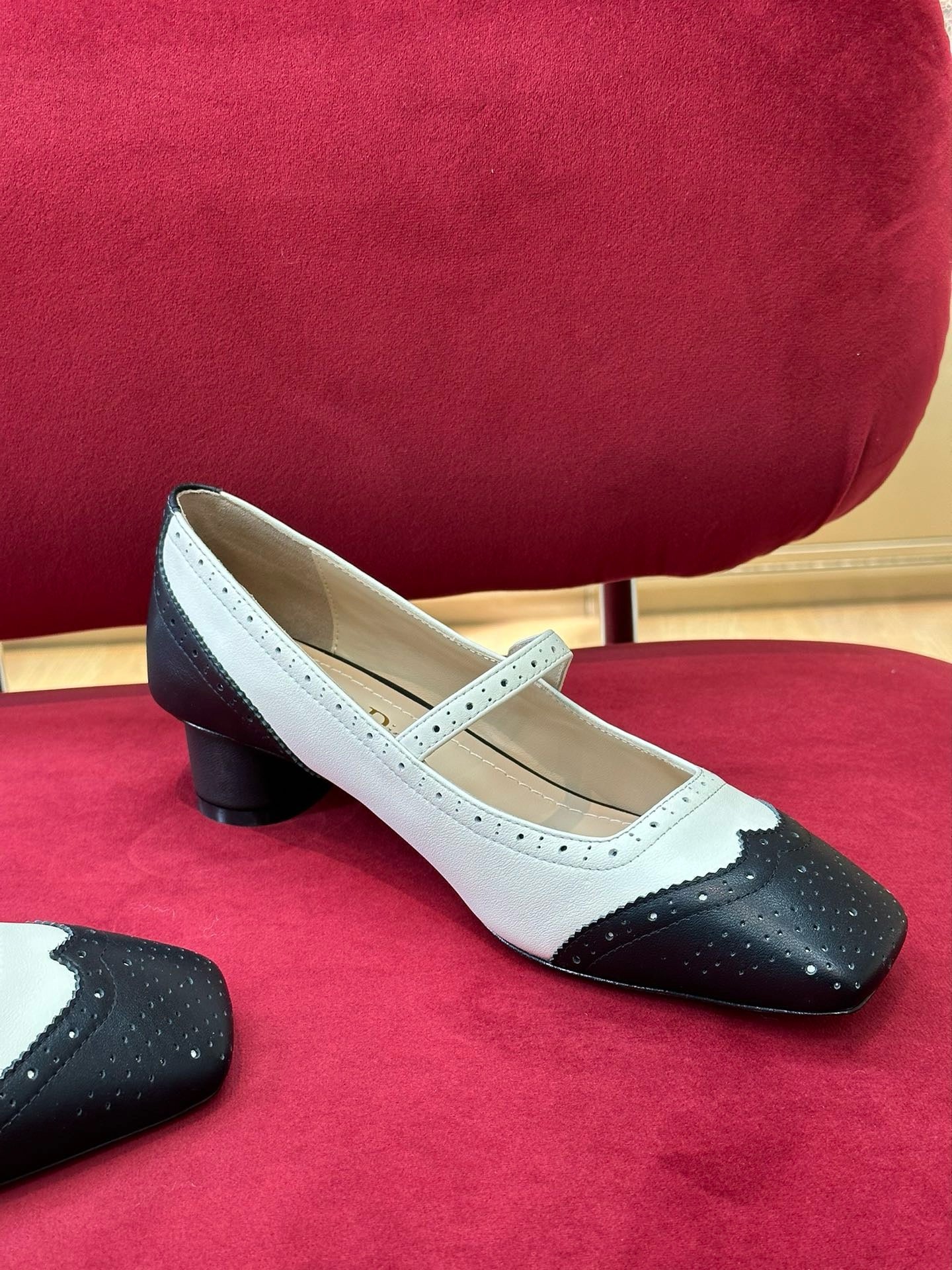 DIOR HEELS